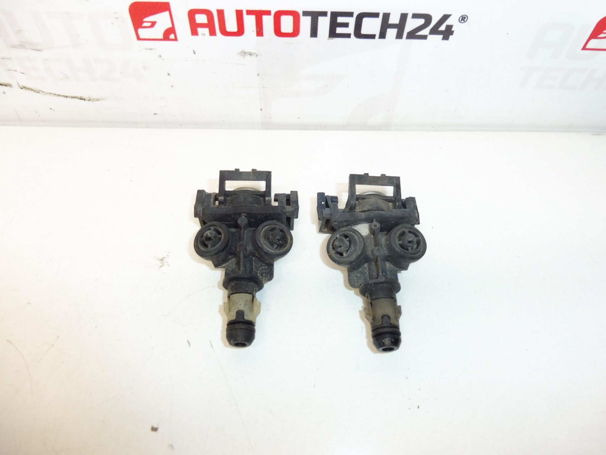 Fényszórómosó fúvókák Citroën C5 II 6438P5 6438P6
