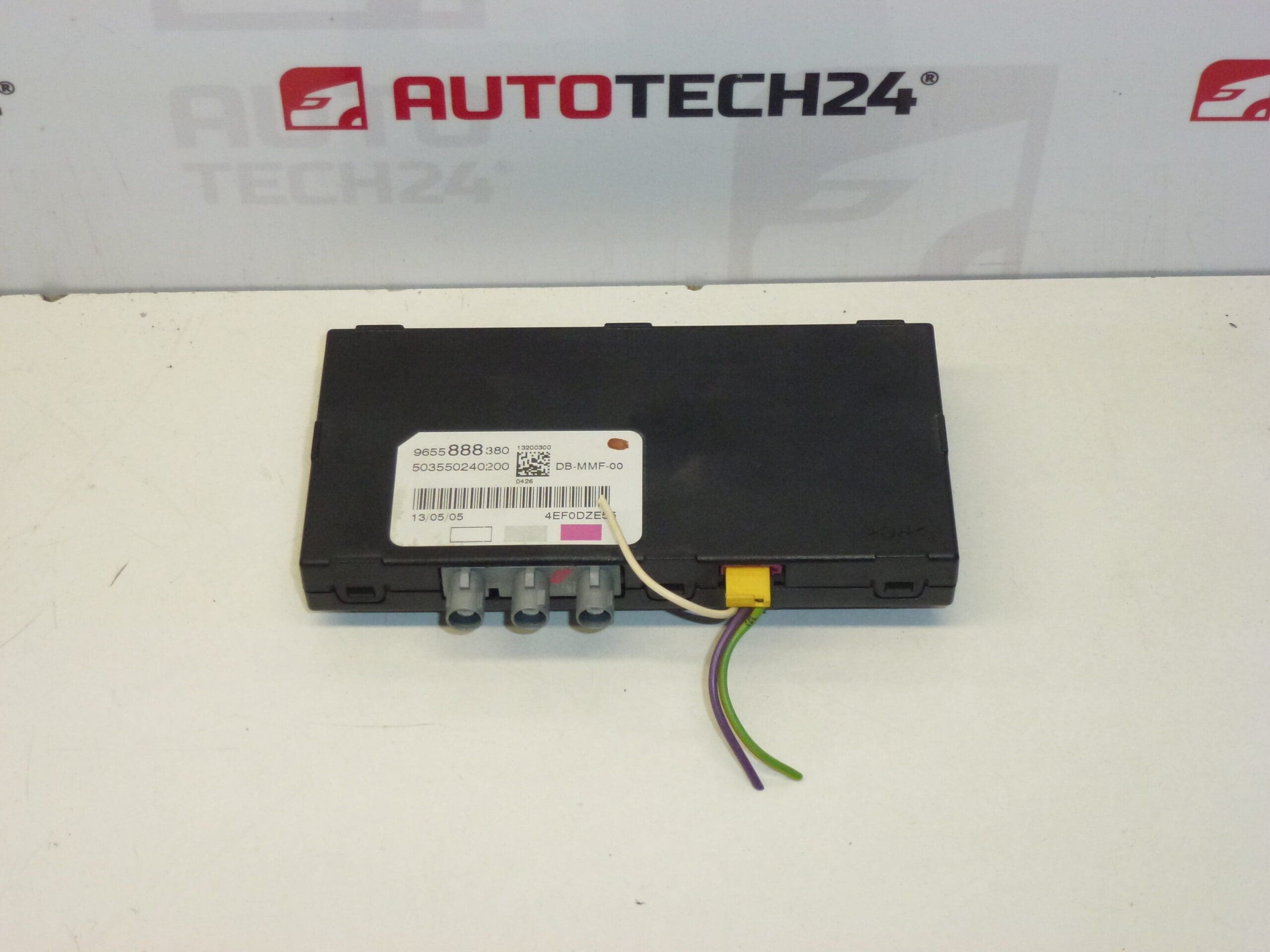 Antenna egység Citroën Peugeot 9655888380 6561EC