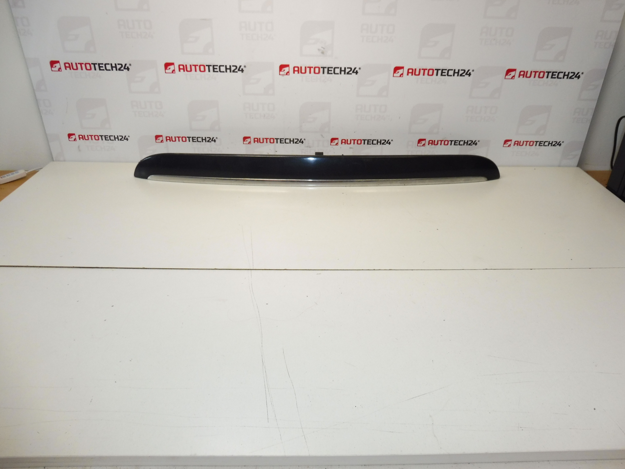 Fogantyú Citroën Xsara Picasso EYPC 9657477777 8742K8