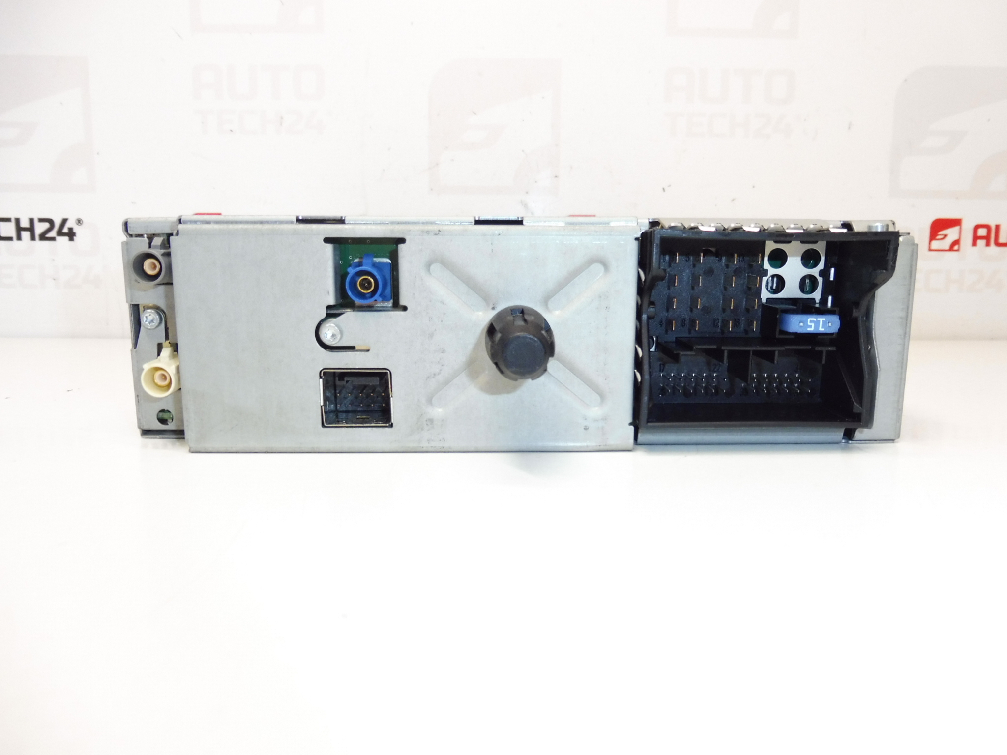 Autórádió Harman Becker RNEG 96751717XT 16064748XT 16095886XT