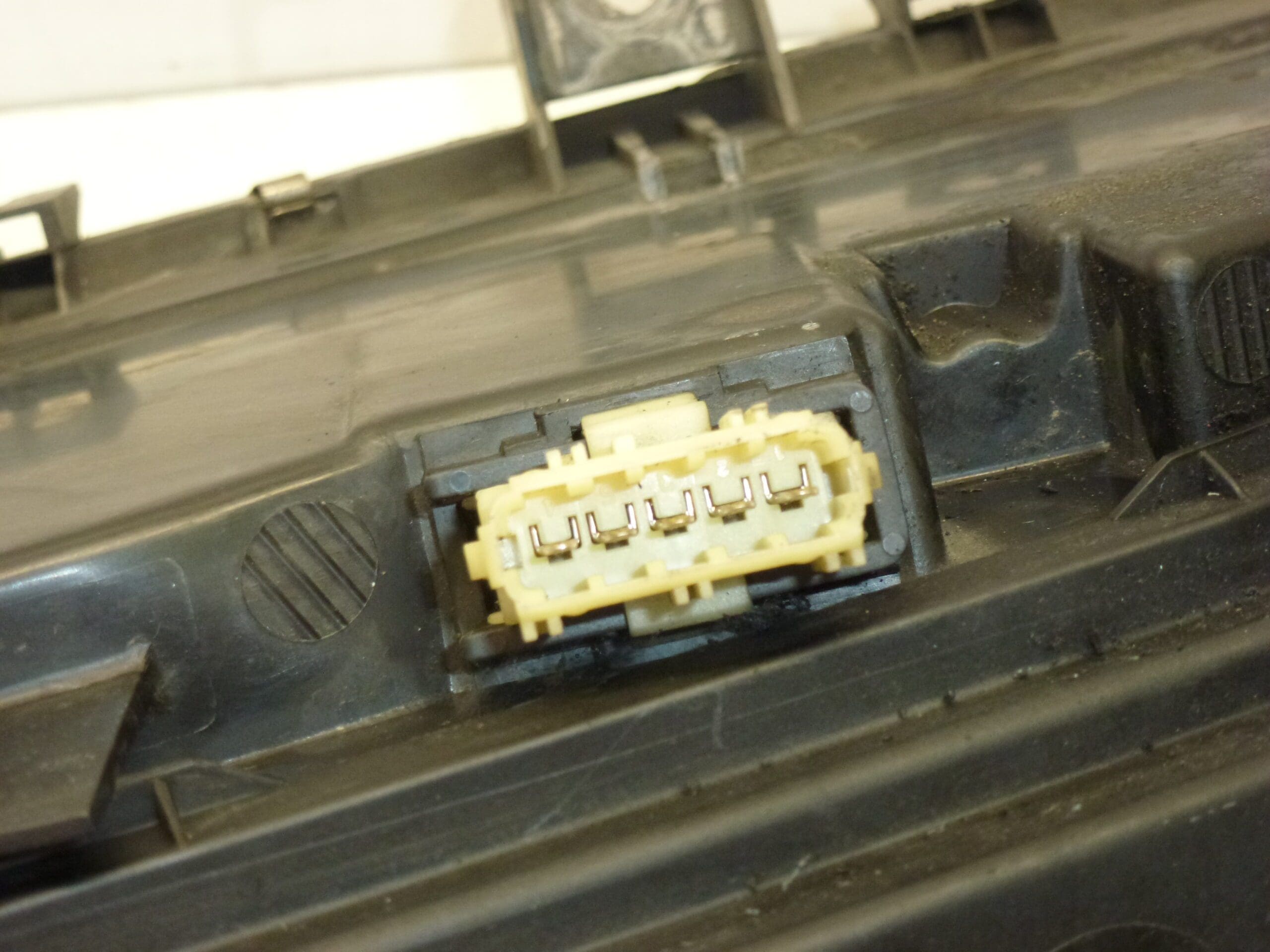 Jobb első lámpa fényszóró Citroën Xantia 9626854780 6205R9