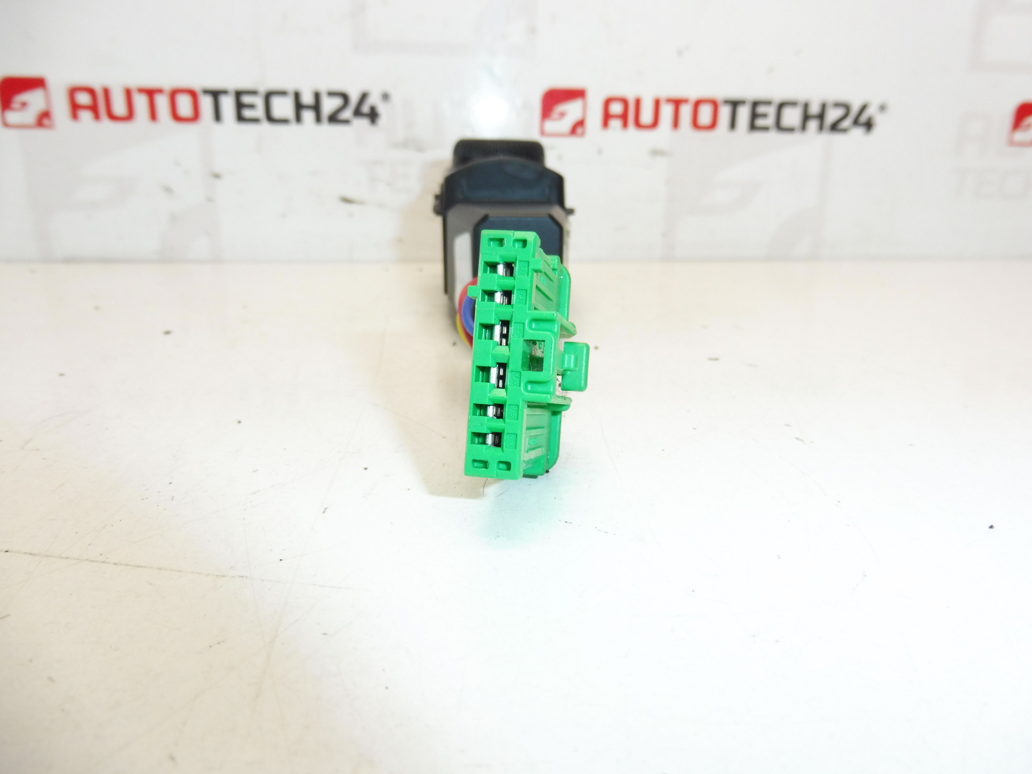 Peugeot 3008 5008 fűtés és légkondicionálás vezérlés 96846886XT 6451YX