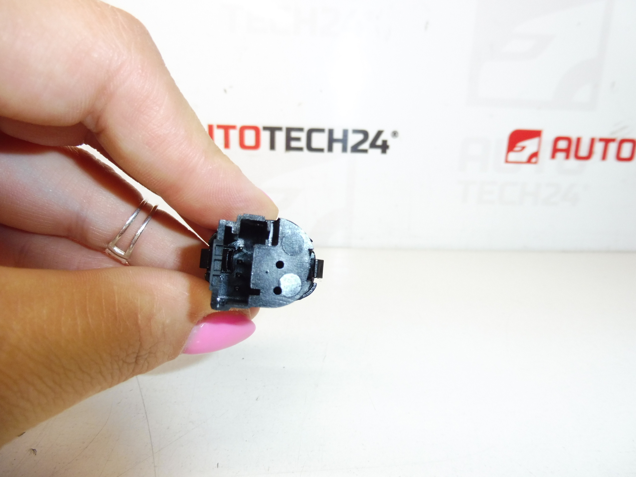 Napsugárzás érzékelő Citroën Peugeot 6445VA