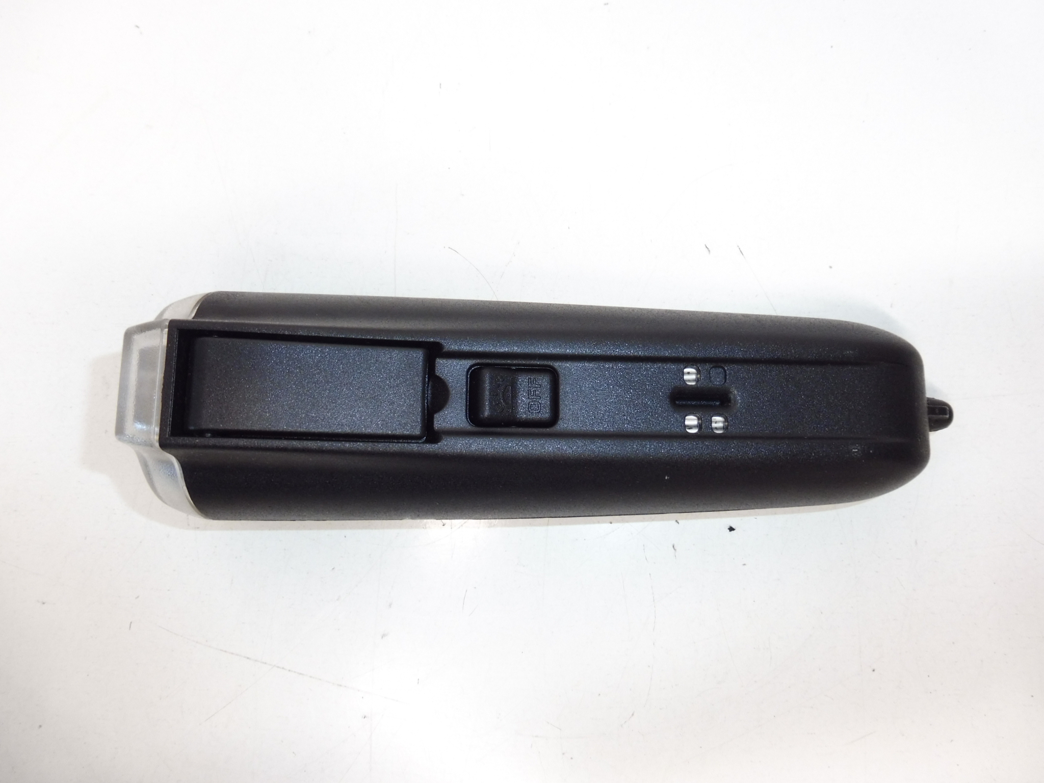 Citroën Peugeot 6362Z0 kézi zseblámpa