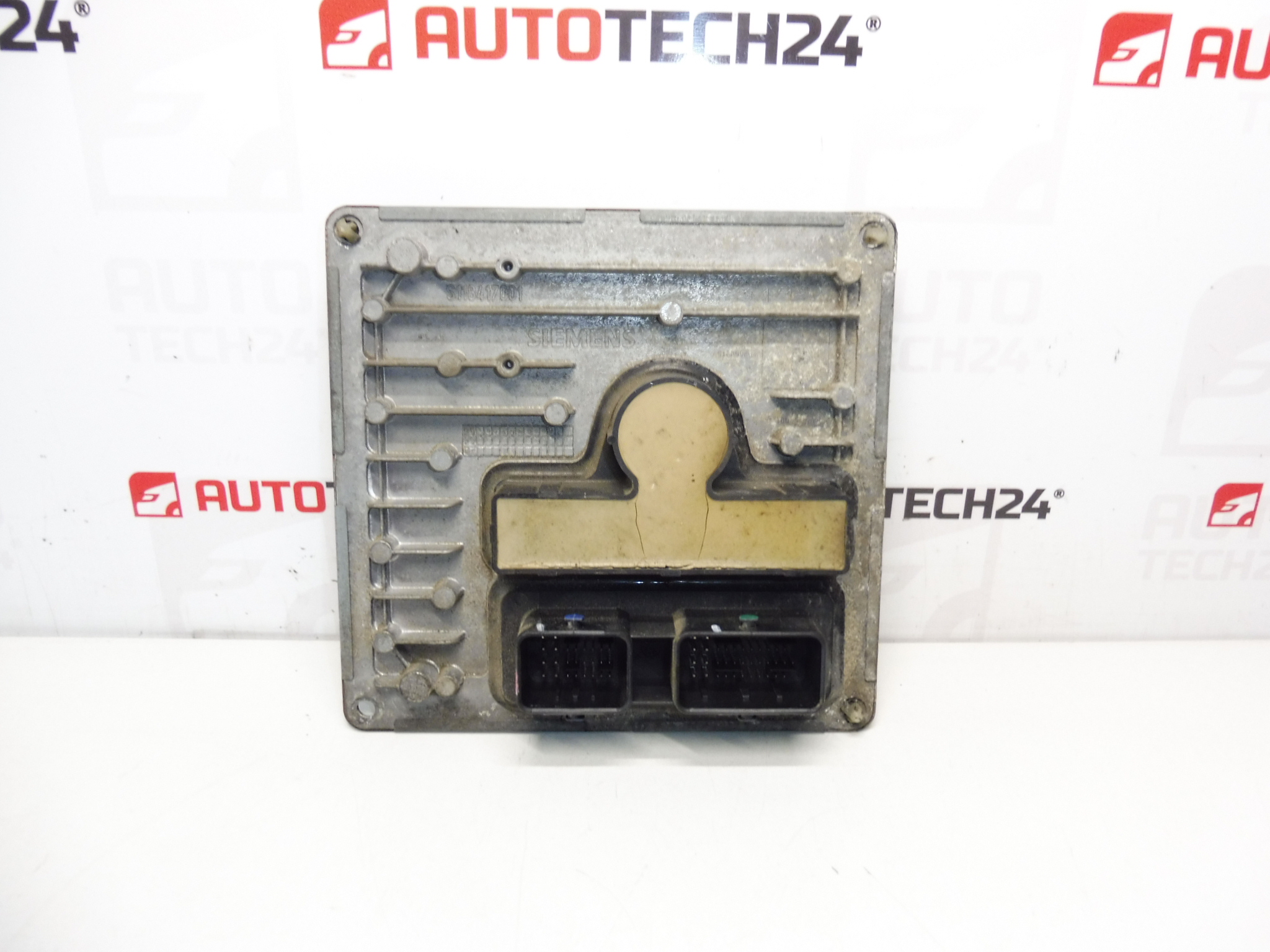 ECU szenzodrive Citroën Peugeot 9640922780 S120217001 D 2529ER