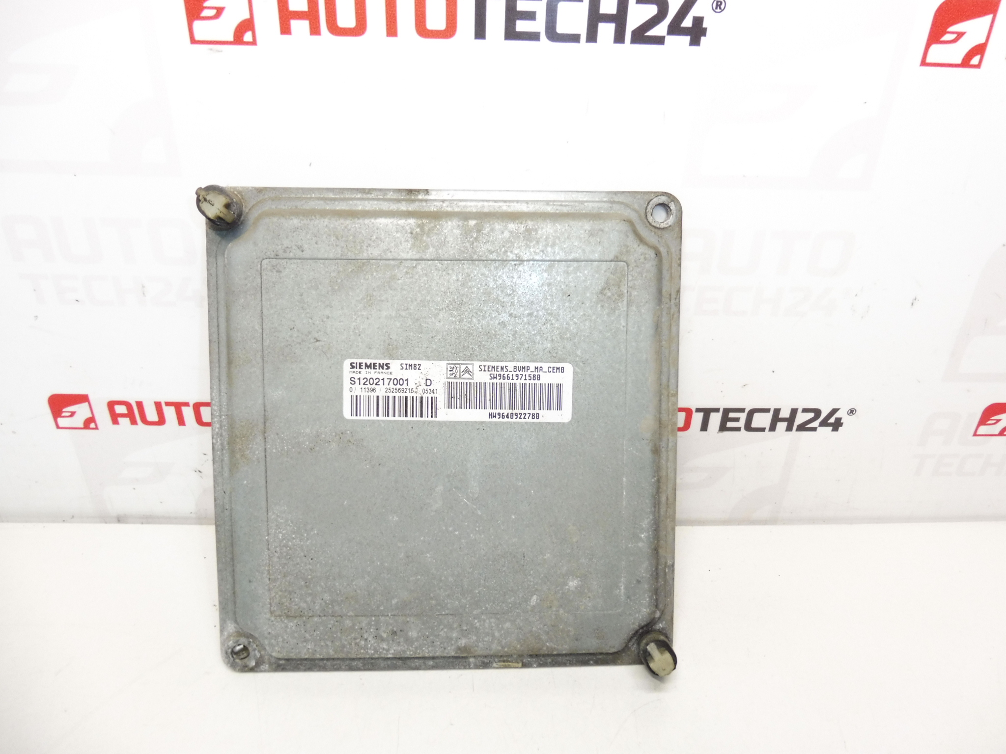 ECU szenzodrive Citroën Peugeot 9640922780 S120217001 D 2529ER