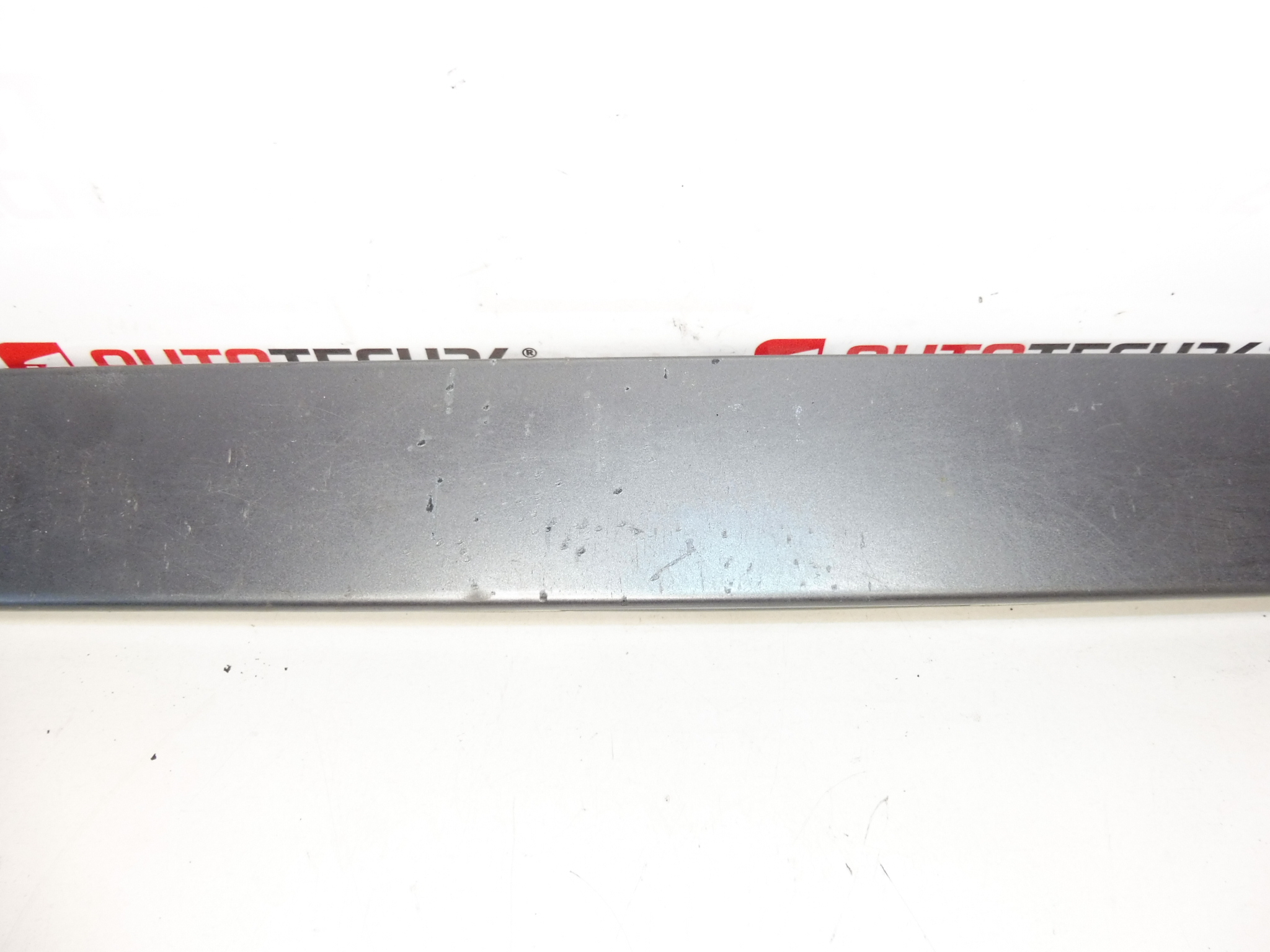 Fogantyú Peugeot 207 ferdehátú KTHB 8742L0