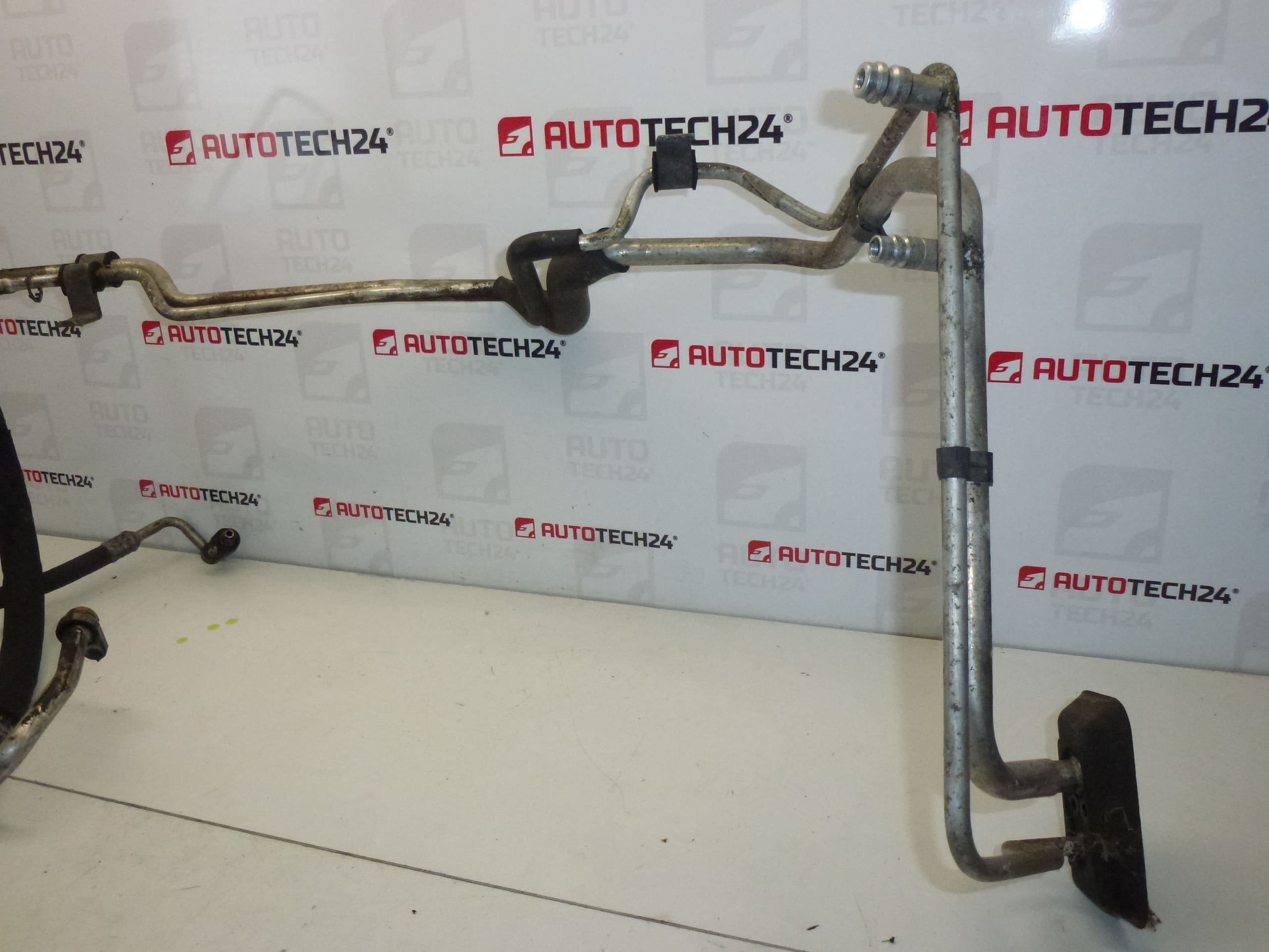 Klímacső Citroën Peugeot 9640388580 6460SL