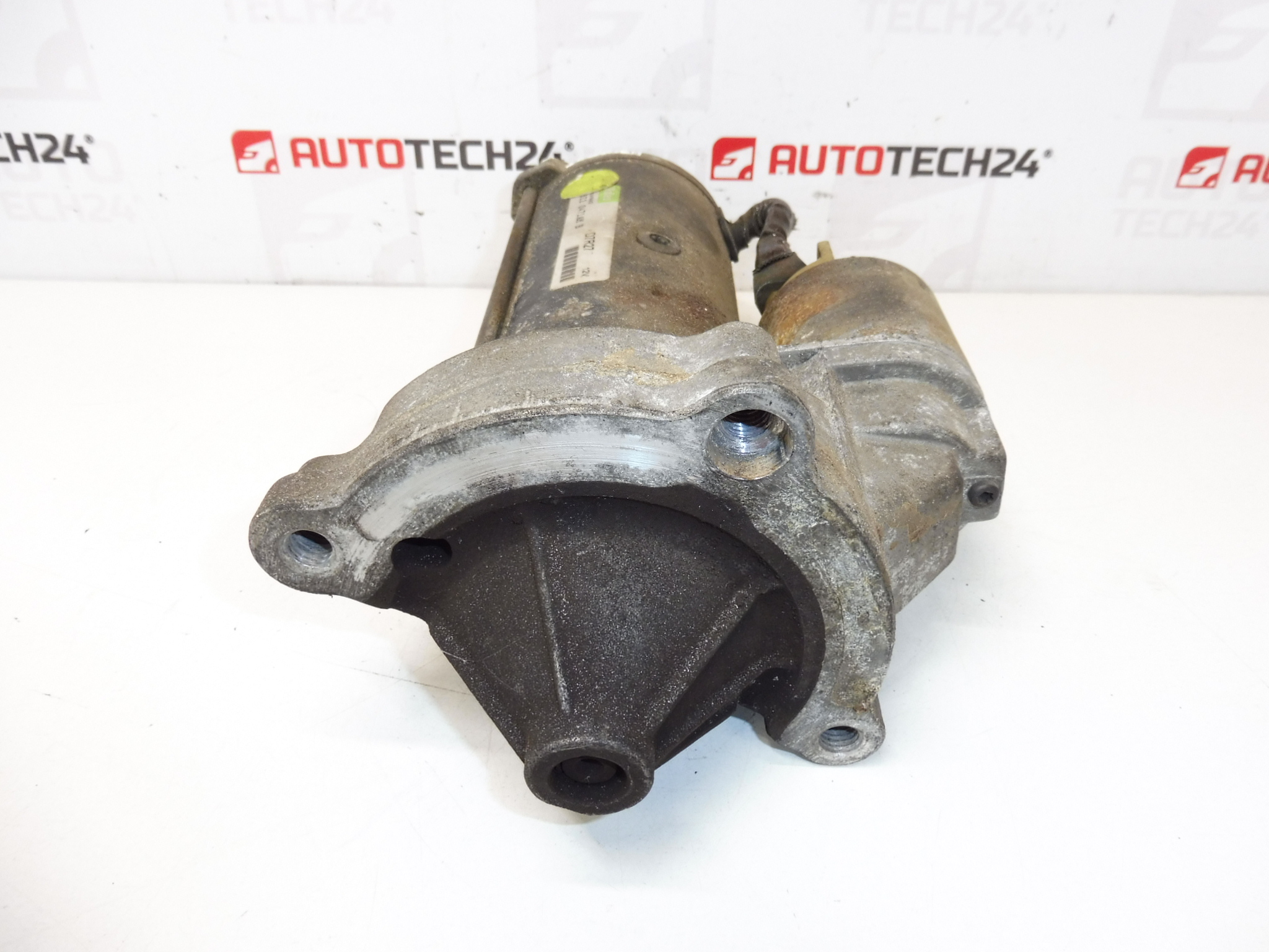 Indító Citroën Peugeot 2.0 2.2 HDI Valeo 9625382780 D7R27