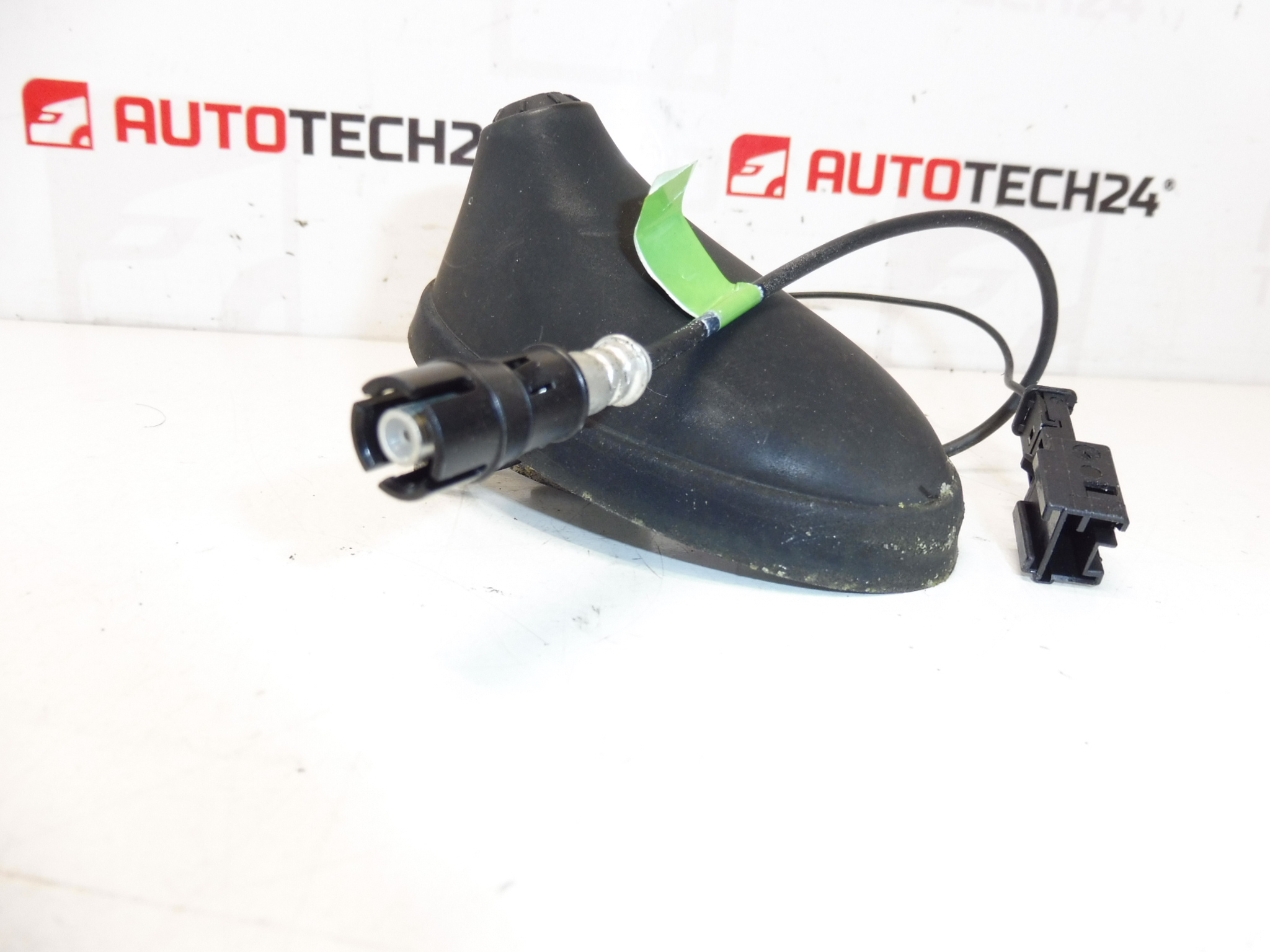 Antenna Citroën C2 C3 9653389980 6567W7
