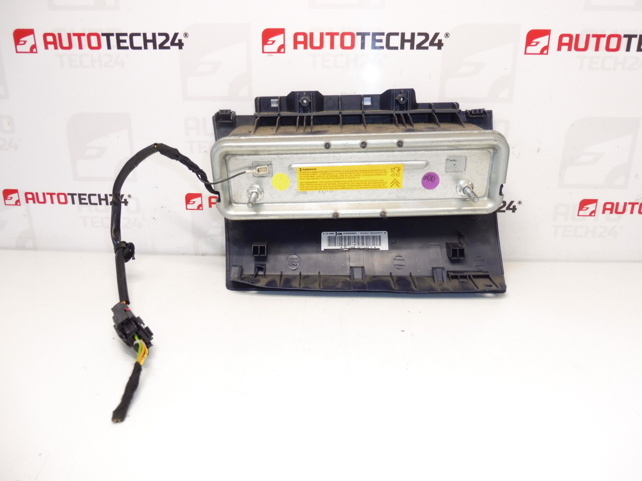 Peugeot 1007 vezető térdlégzsák 9644375777 8216FF