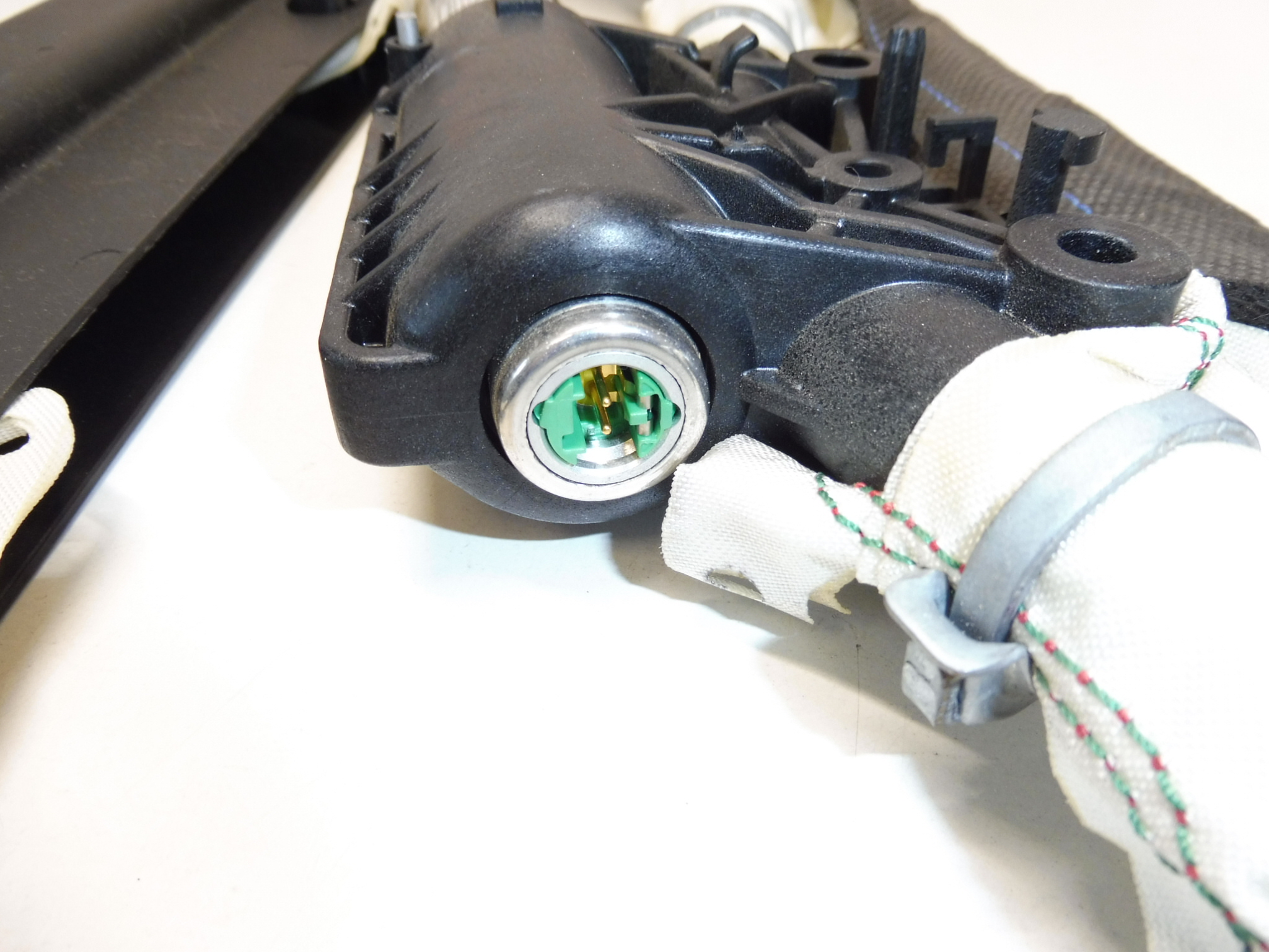 Utasoldali mennyezeti légzsák Peugeot 1007 9655837880 8329ZW