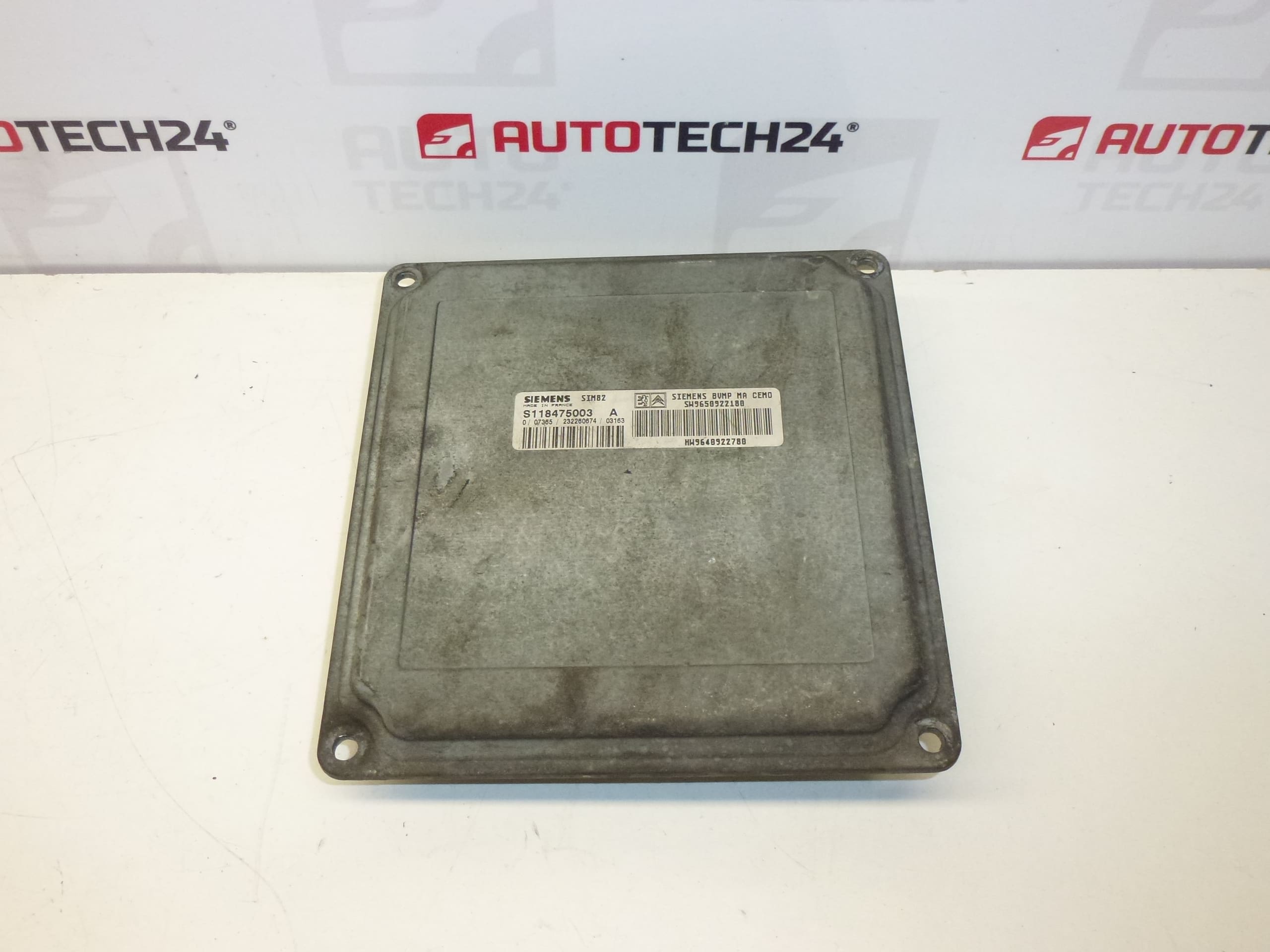 Érzékelő ECU Citroën Peugeot 9640922780 S118475003 A 2529J1