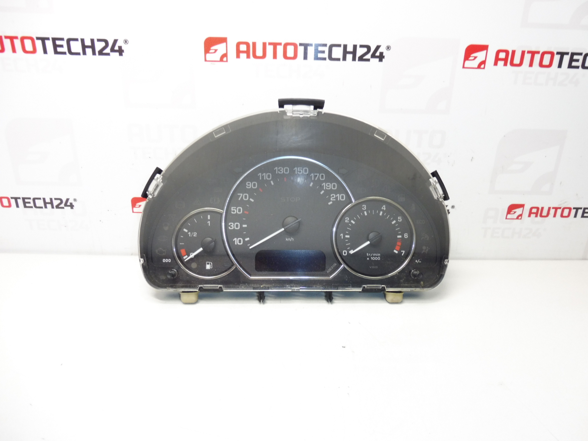 Sebességmérő riasztóval, futásteljesítmény 102000 km Peugeot 1007 9658241580 610652