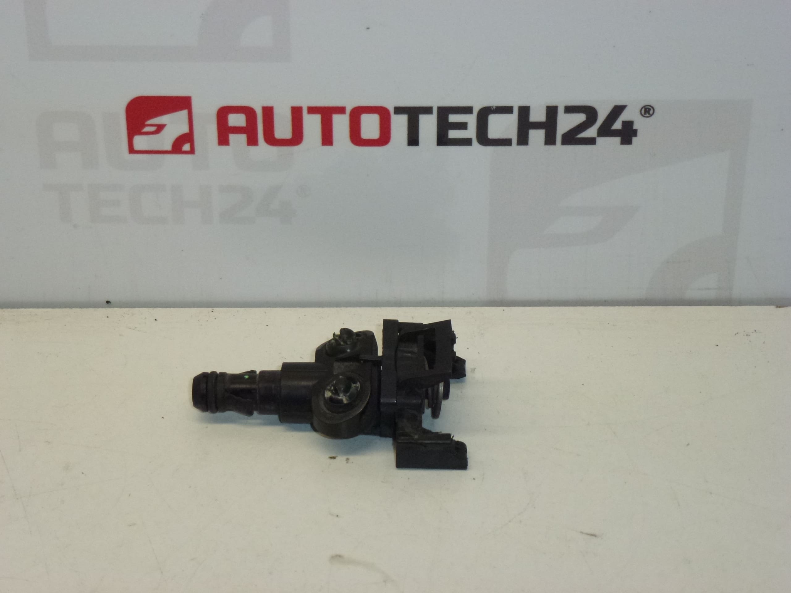 Mosófúvóka Citroën Peugeot 6438F4