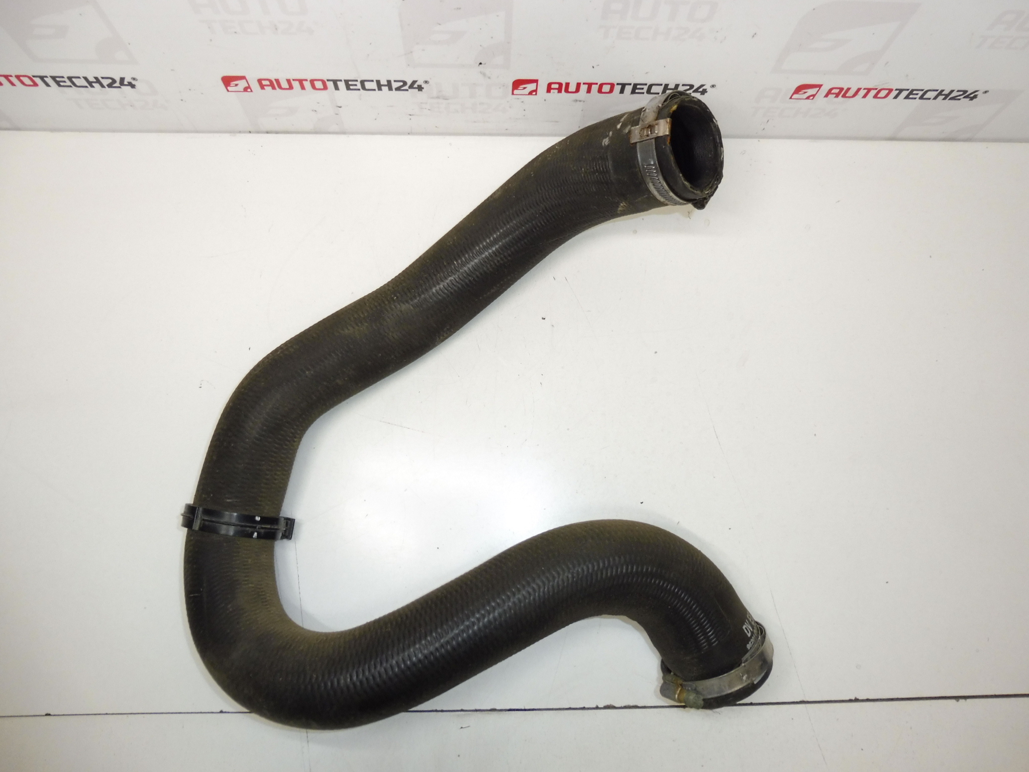 Légcsatlakozás 1.5 HDI Citroën Peugeot 9820100780