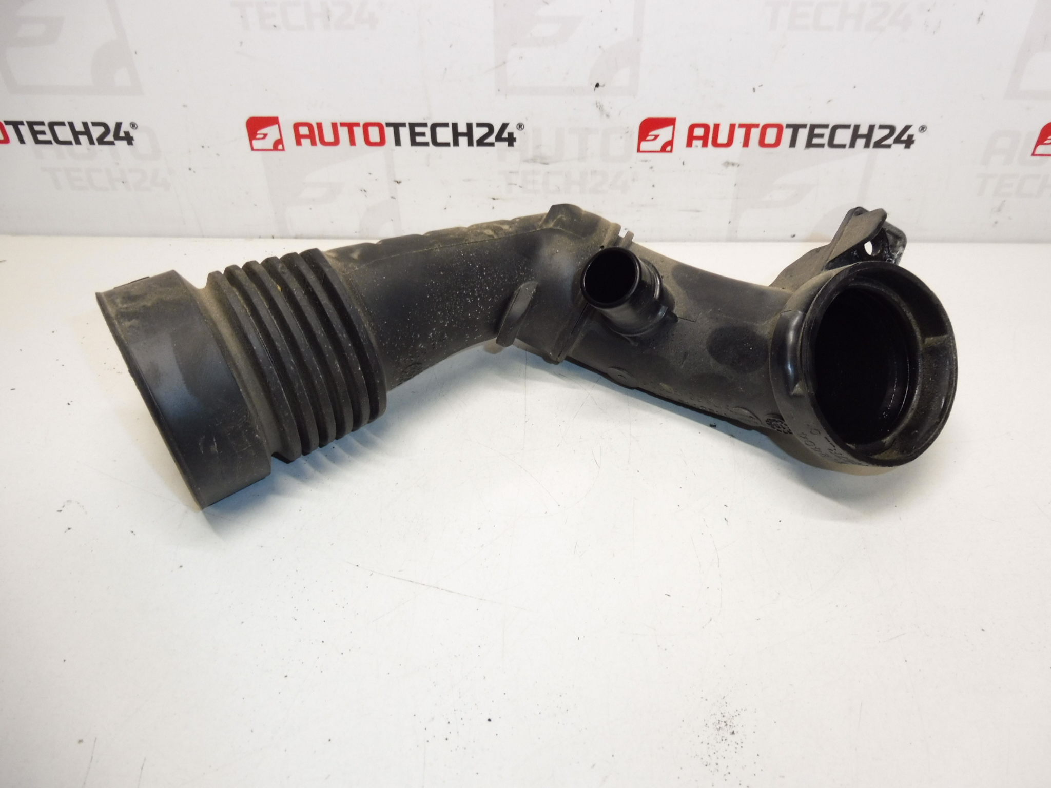 Légcsatlakozás 1.5 HDI Citroën Peugeot 9810921280