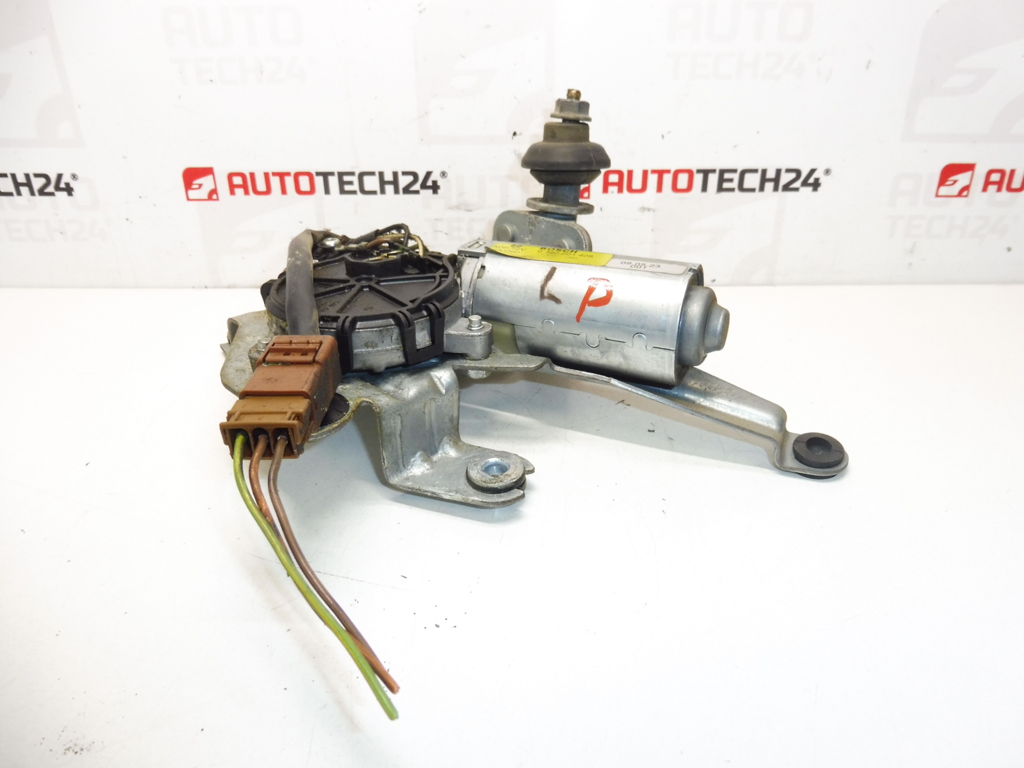 Bosch hátsó ablaktörlő motor 0390201408 3397020406