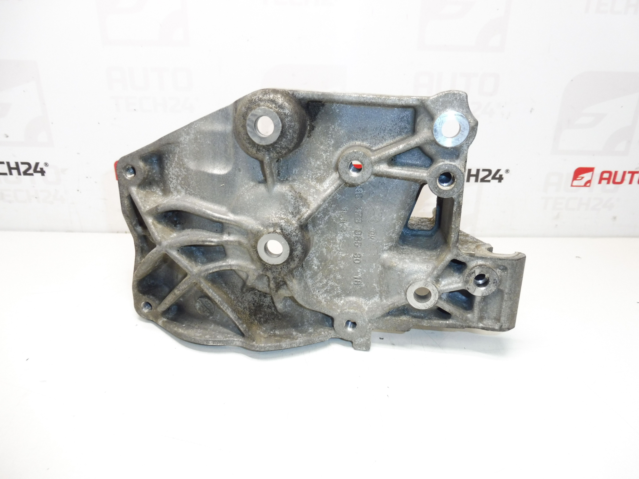 Klíma kompresszortartó 1.5 HDI 9823598480 9827896580