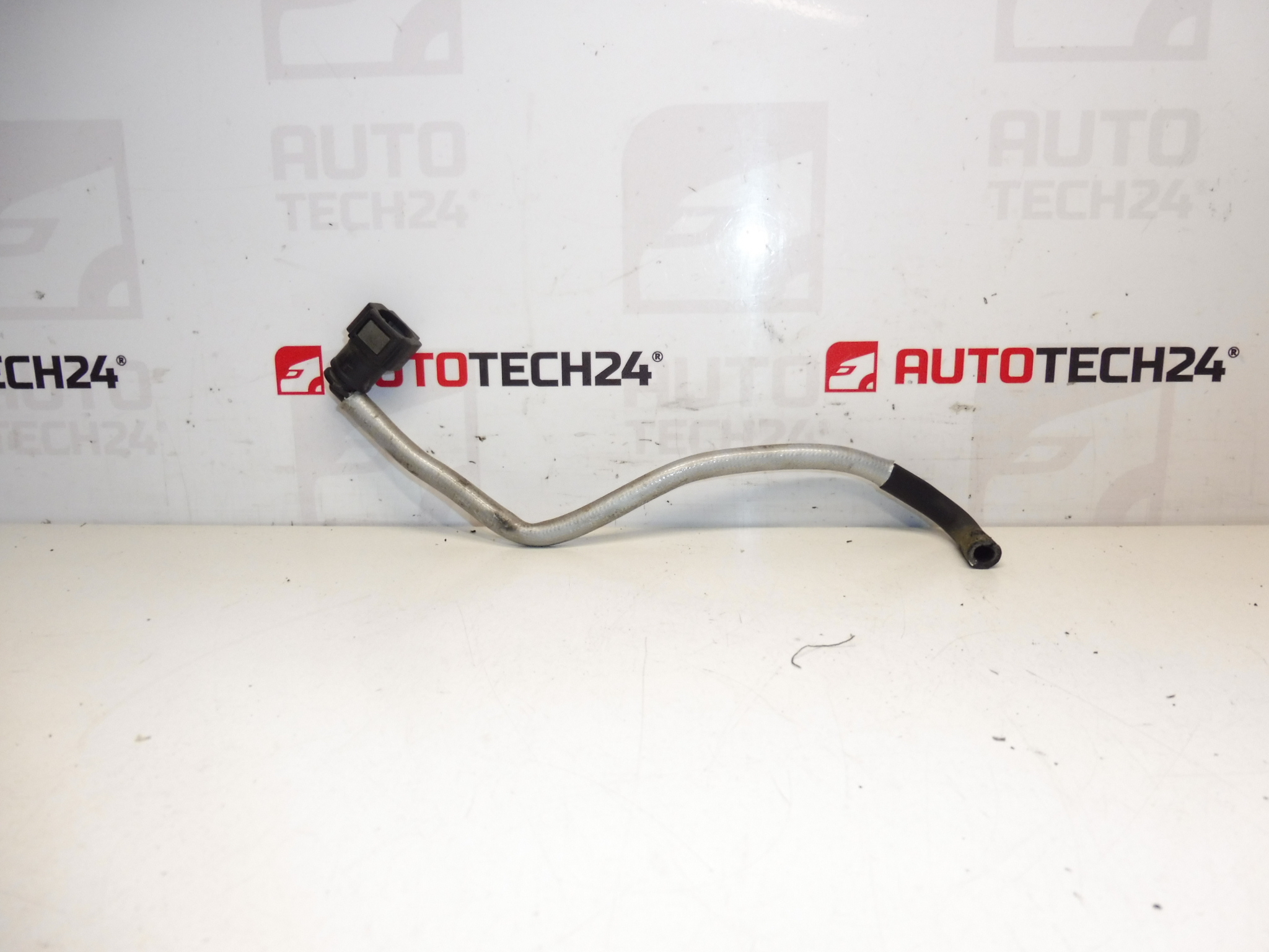 Vákuumcső Citroën Peugeot 2.2 HDI 1622CW 1622AF