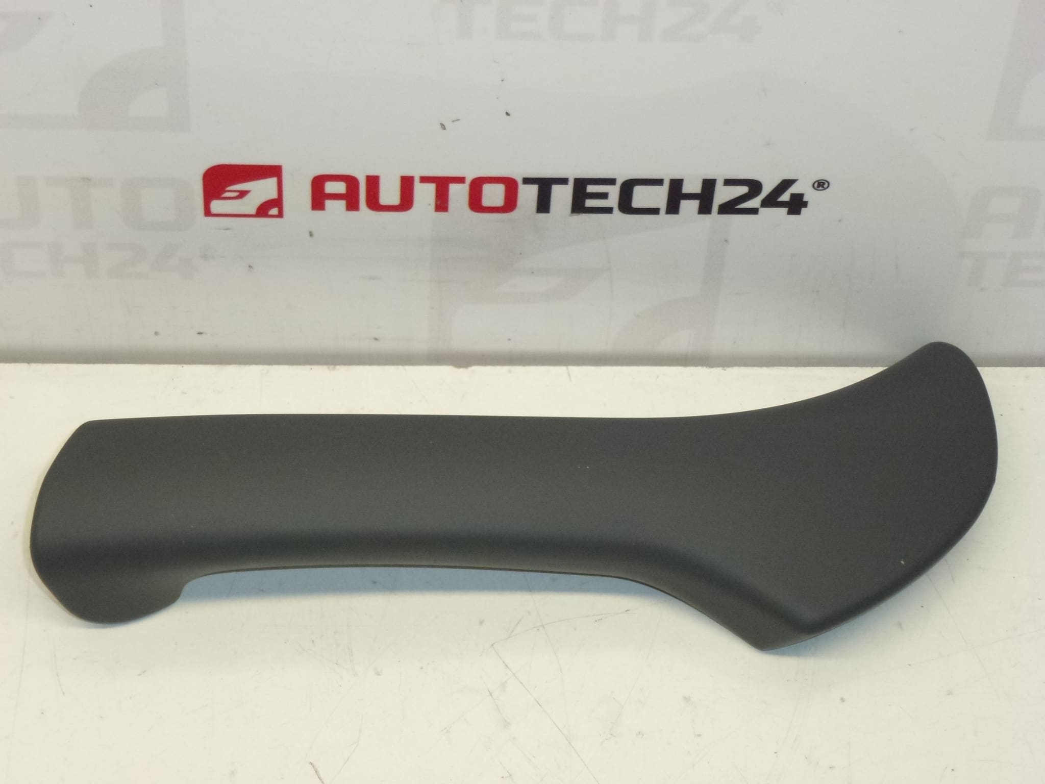 Utasoldali ajtókilincs burkolat Citroën C5 I and II 9632605177 9331LE új alkatrész