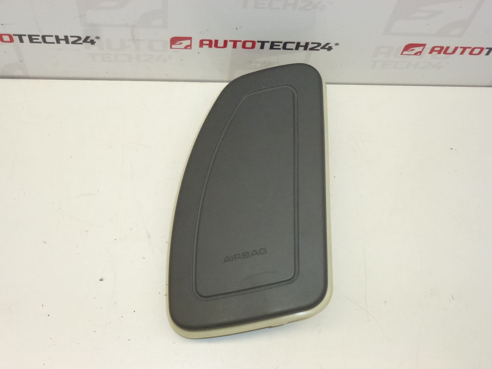 Bal oldali légzsák Peugeot 407 96439582ZM 8216QN