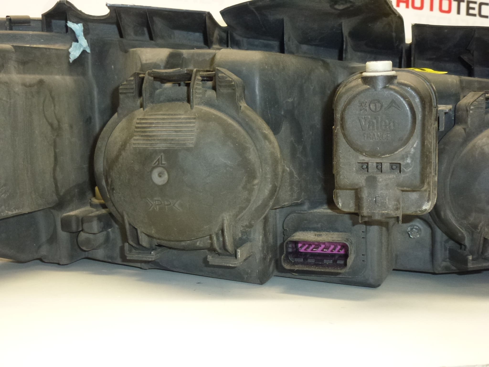 Bal első lámpa Peugeot 406 6204V2