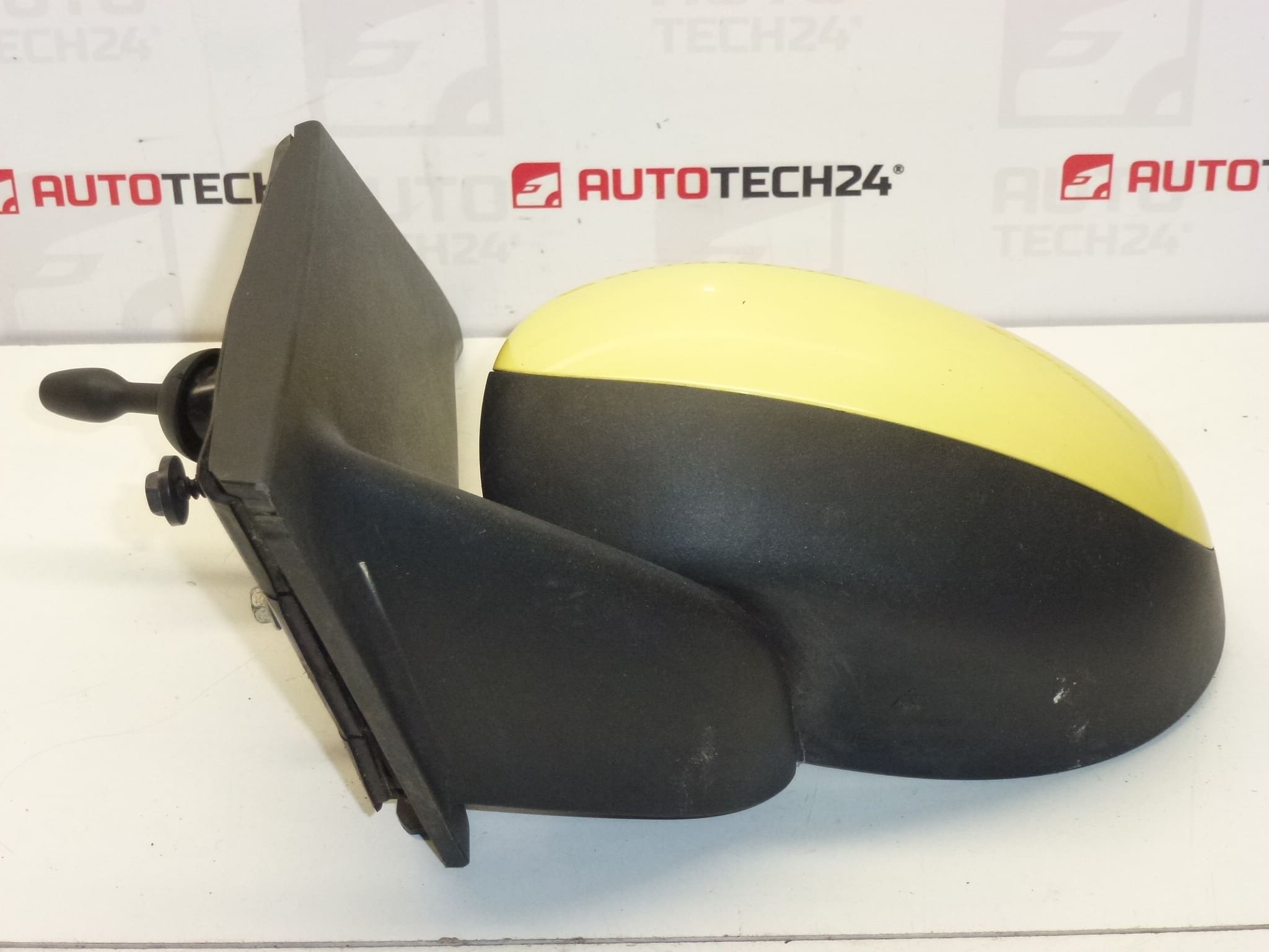 Tükör bal oldali sárga Citroën C1 Peugeot 107 87940-0H010 87940-0H011