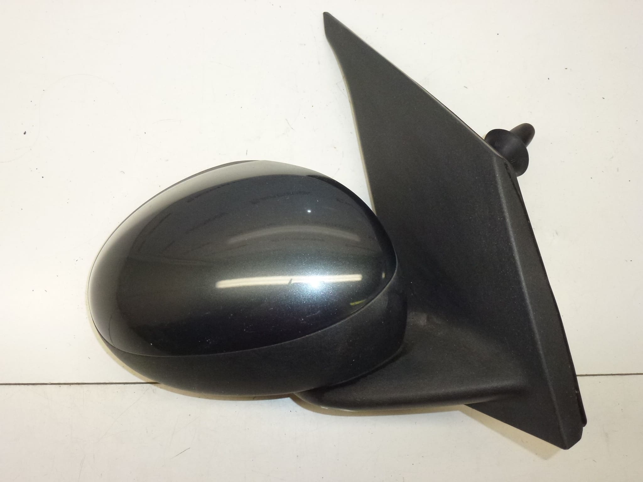 Tükör jobb sötétszürke metál Citroën C1 Peugeot 107 87910-0H010 87910-0H011