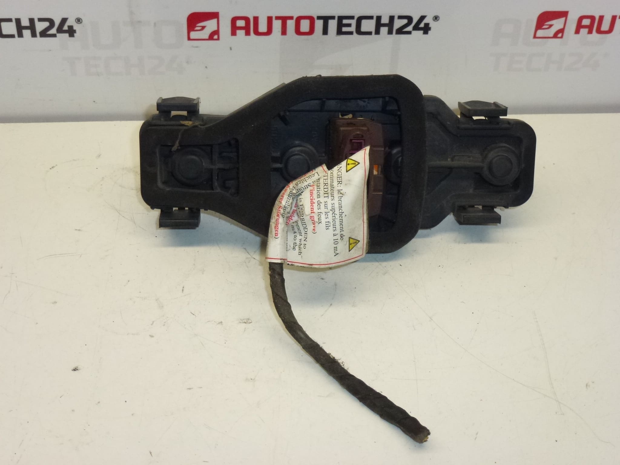 Izzófoglalat vezetékes darabbal Citroën Peugeot 634679