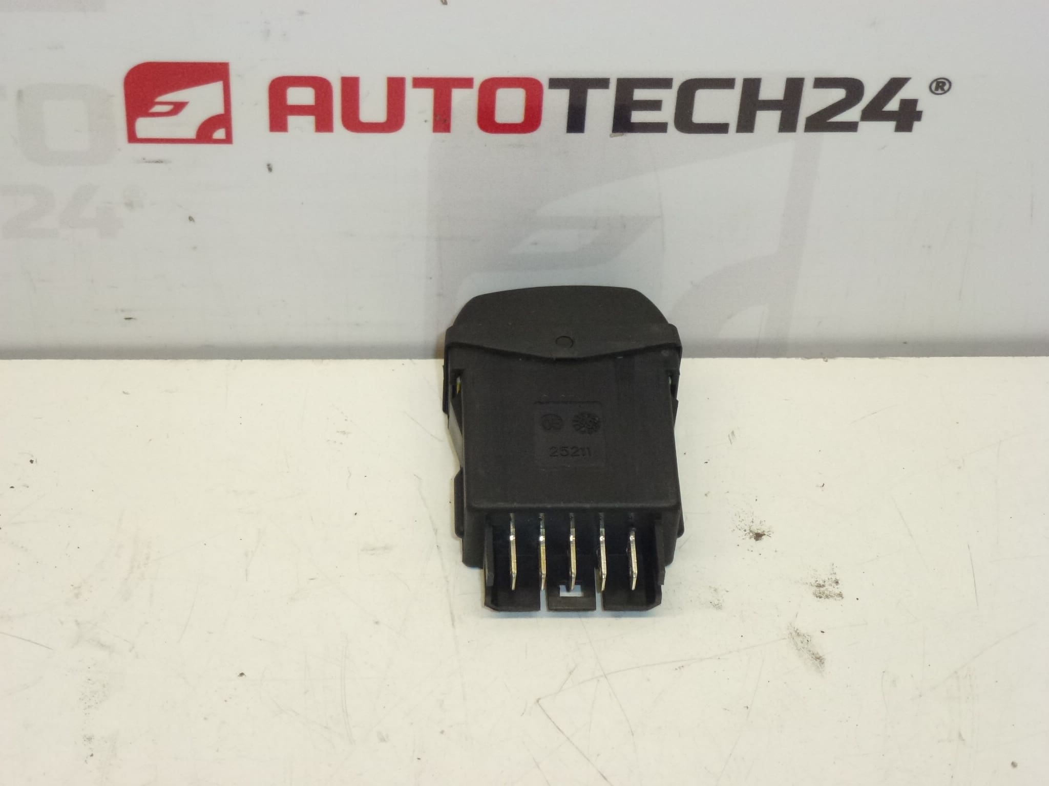 Citroën Xsara 6552TC ablakvezérlő