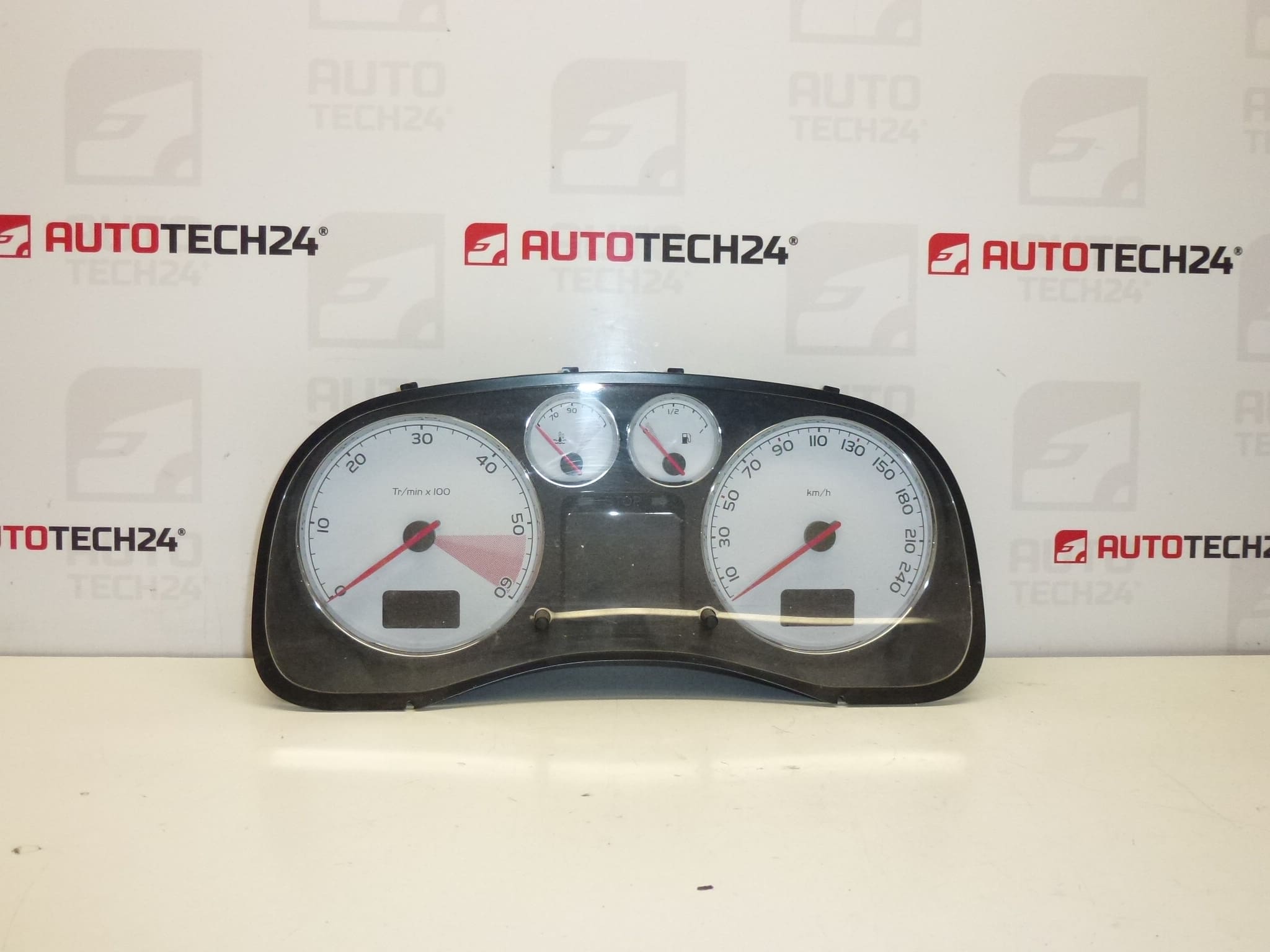 Sebességmérő Peugeot 307 II 221000 km 9655925880 6106R8 6103K5