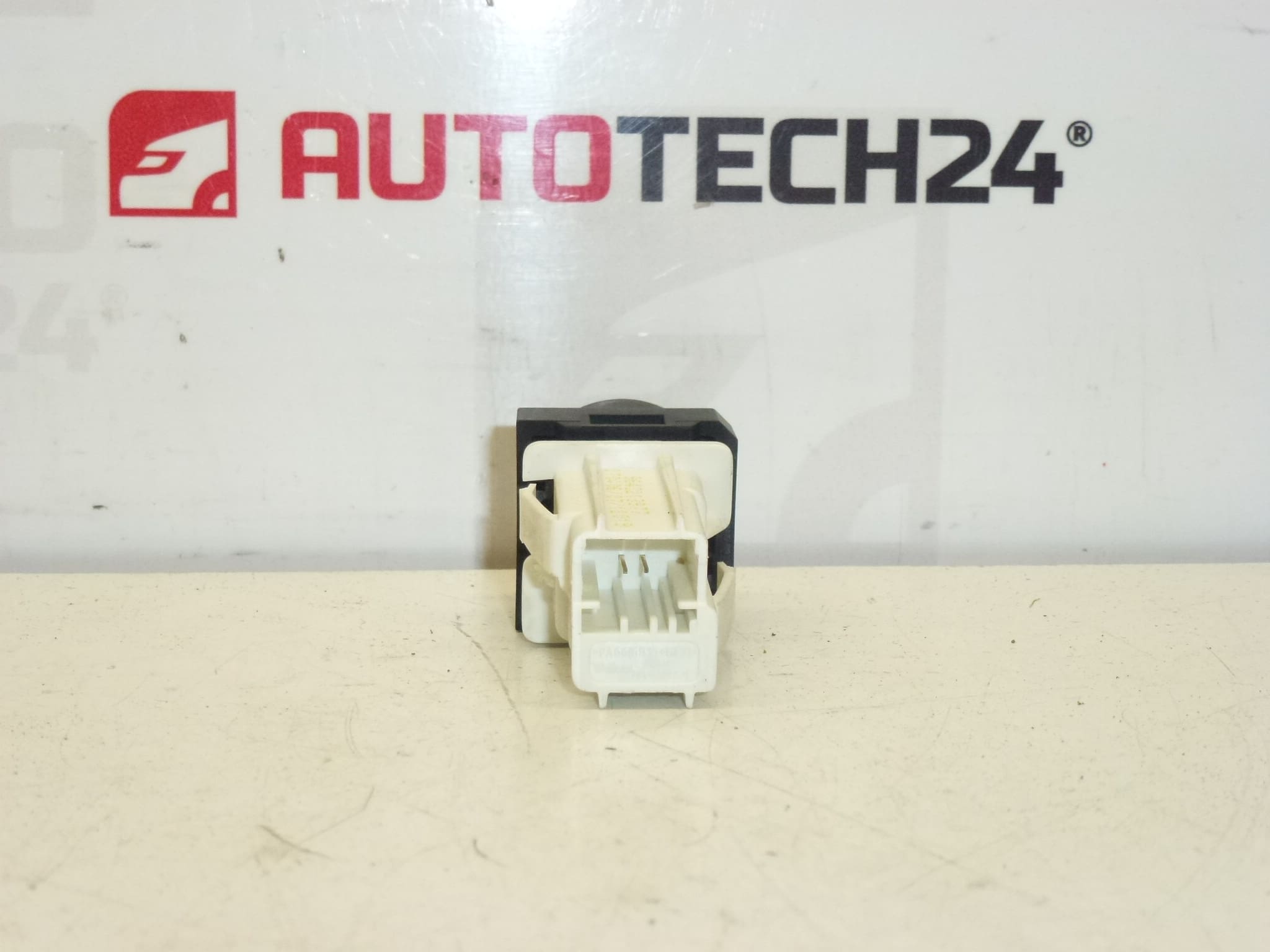 ESP kapcsoló Citroën Xsara Picasso 9643213977 454912