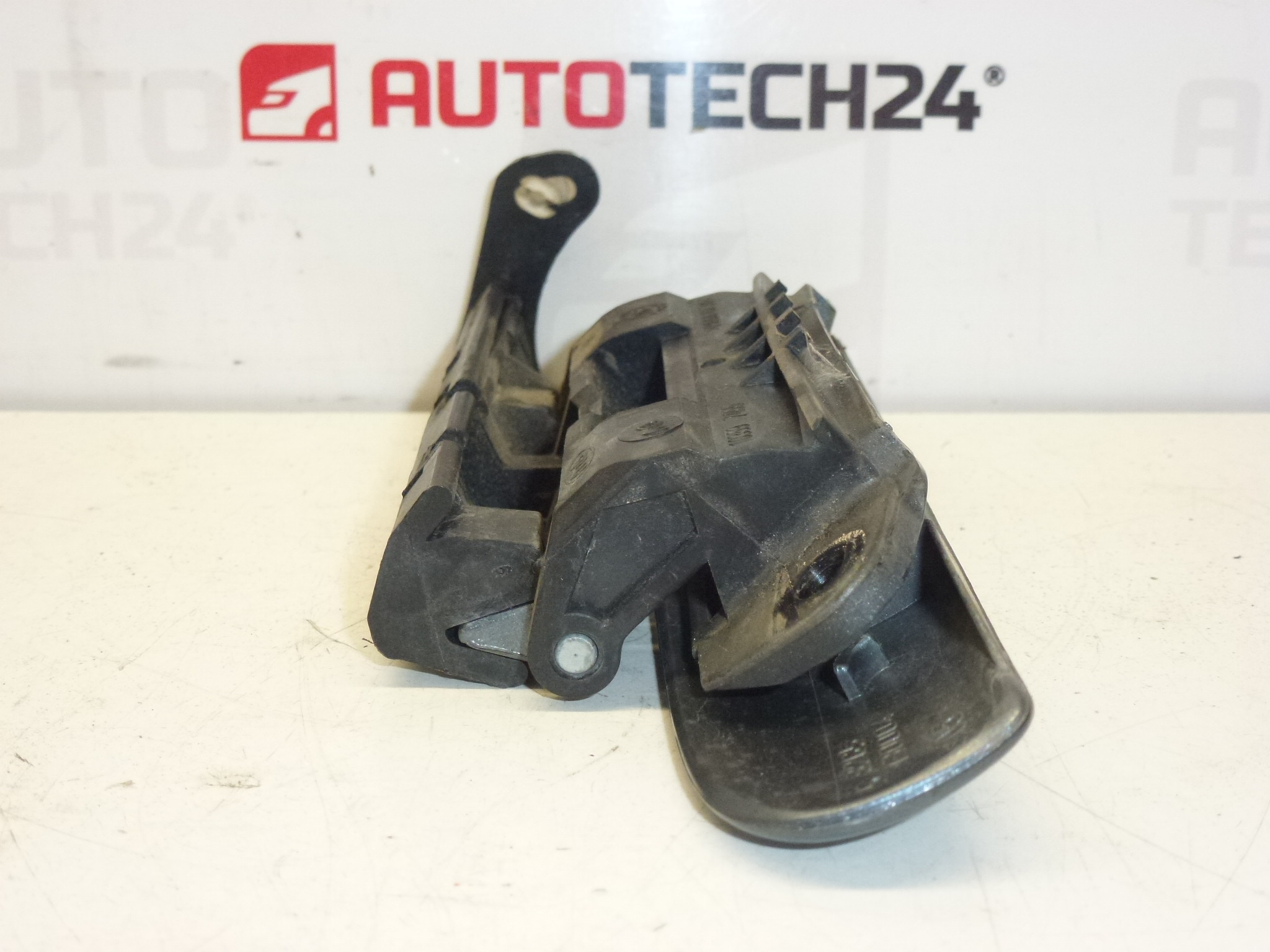 Jobb oldali ajtókilincs Citroën Xsara Picasso EZWD 9101R9