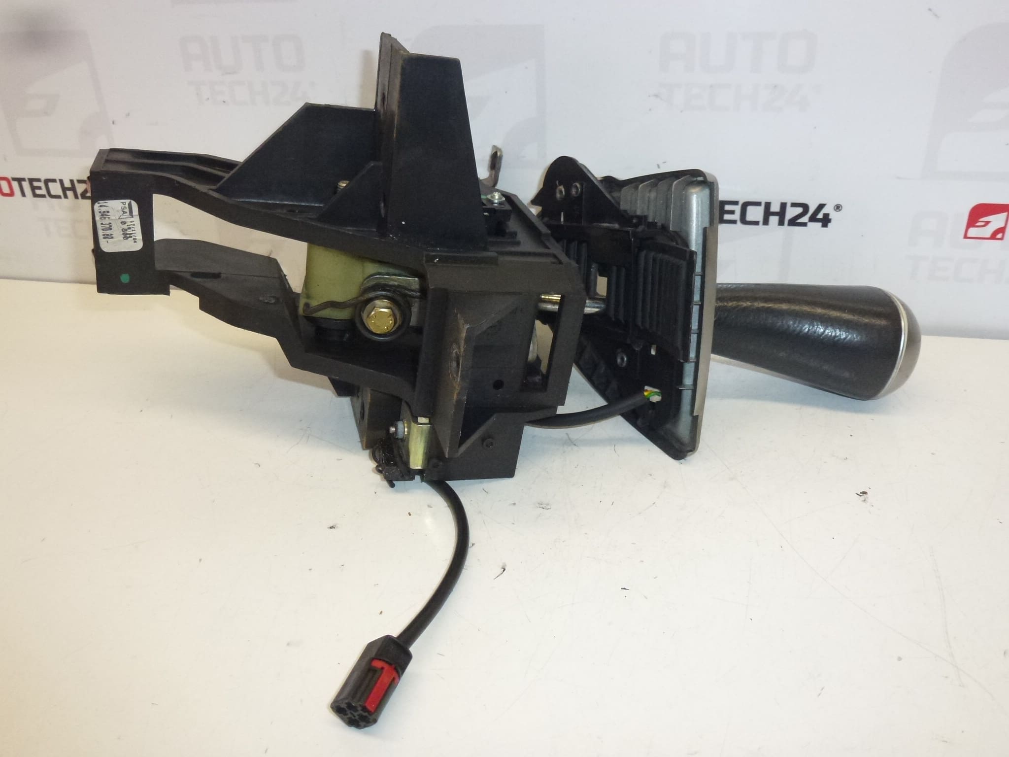 Automata váltó Citroën Peugeot 1494637080 2400V4