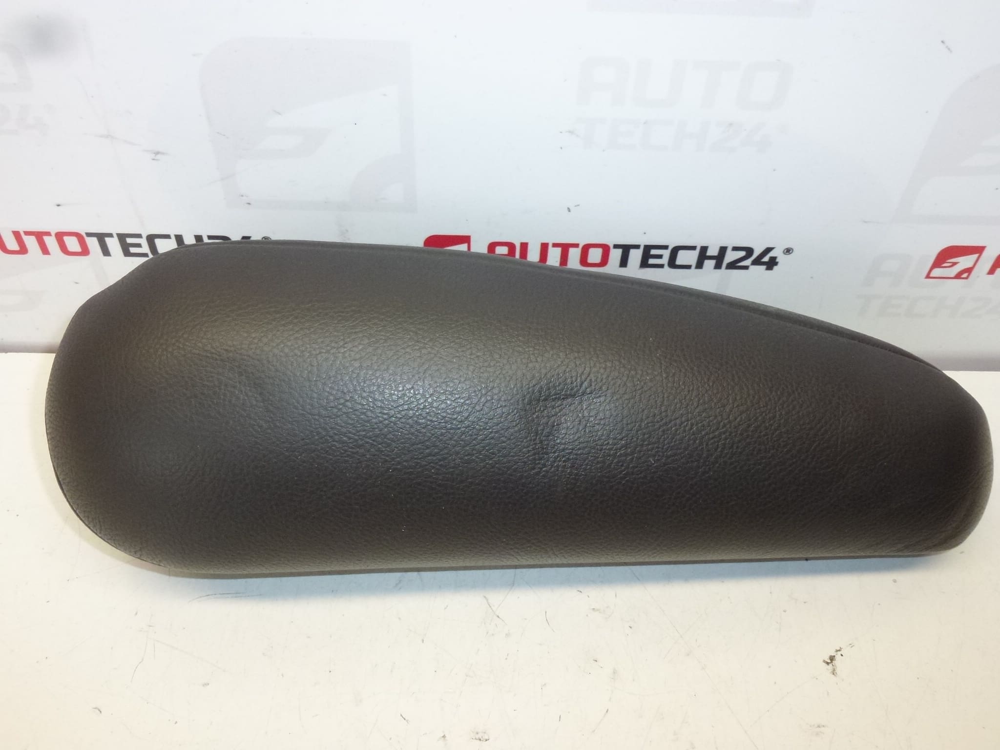 Jobb kartámasz Citroën Peugeot 8830QV