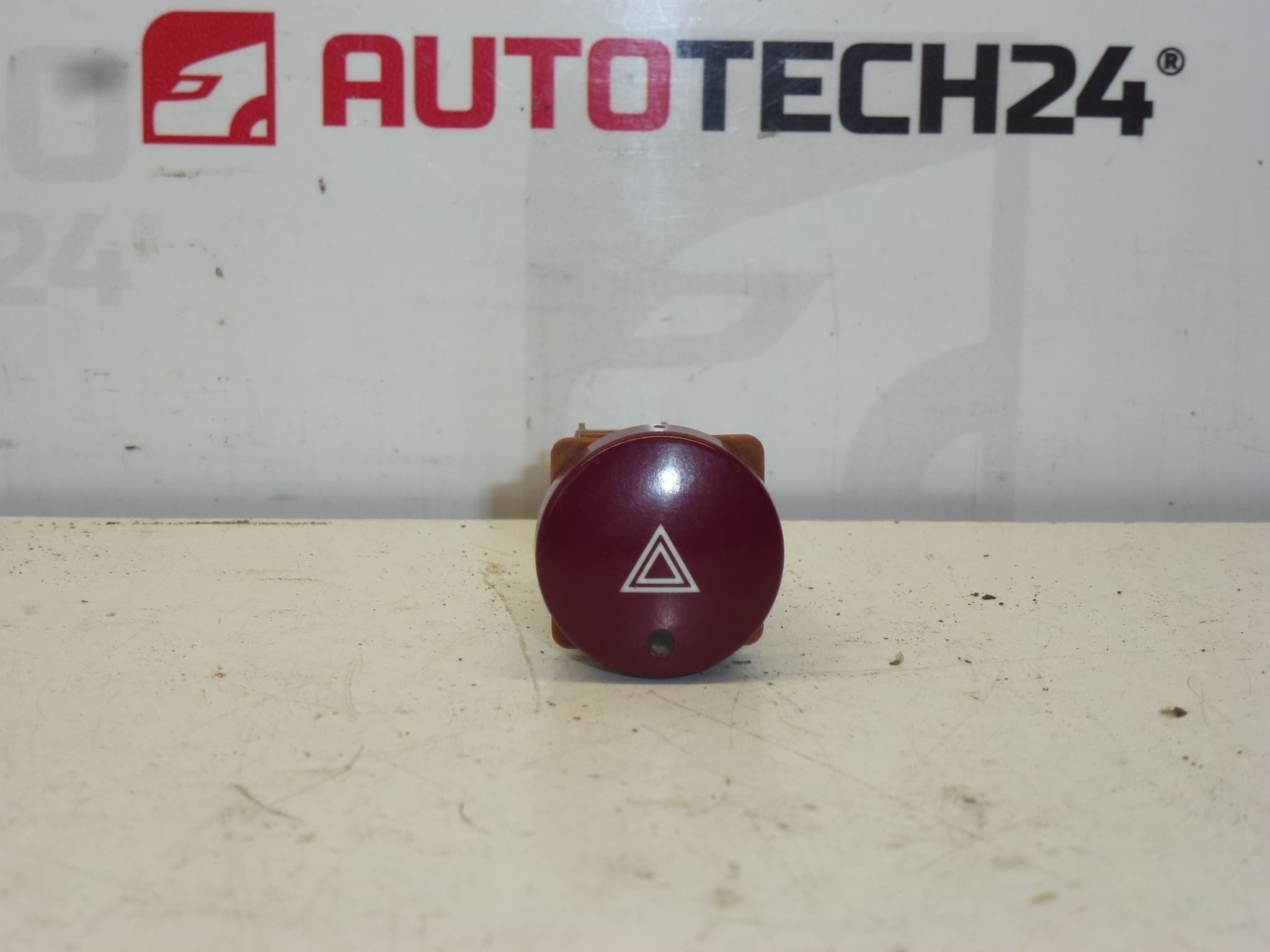 Citroën Xsara vészvillogó vezérlő 6554J6