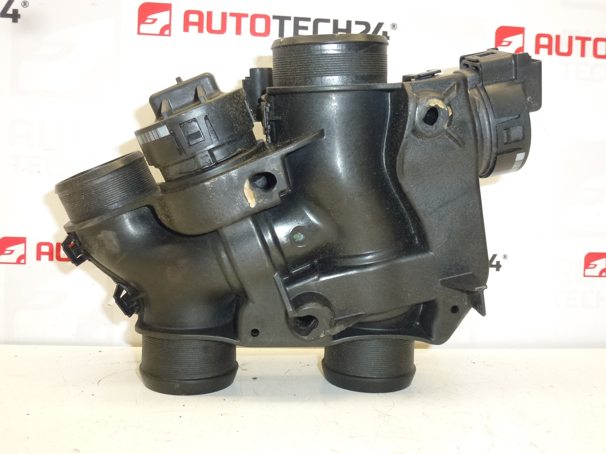 Fedél 1.6 HDI Citroën Peugeot 9655971980 0345E5