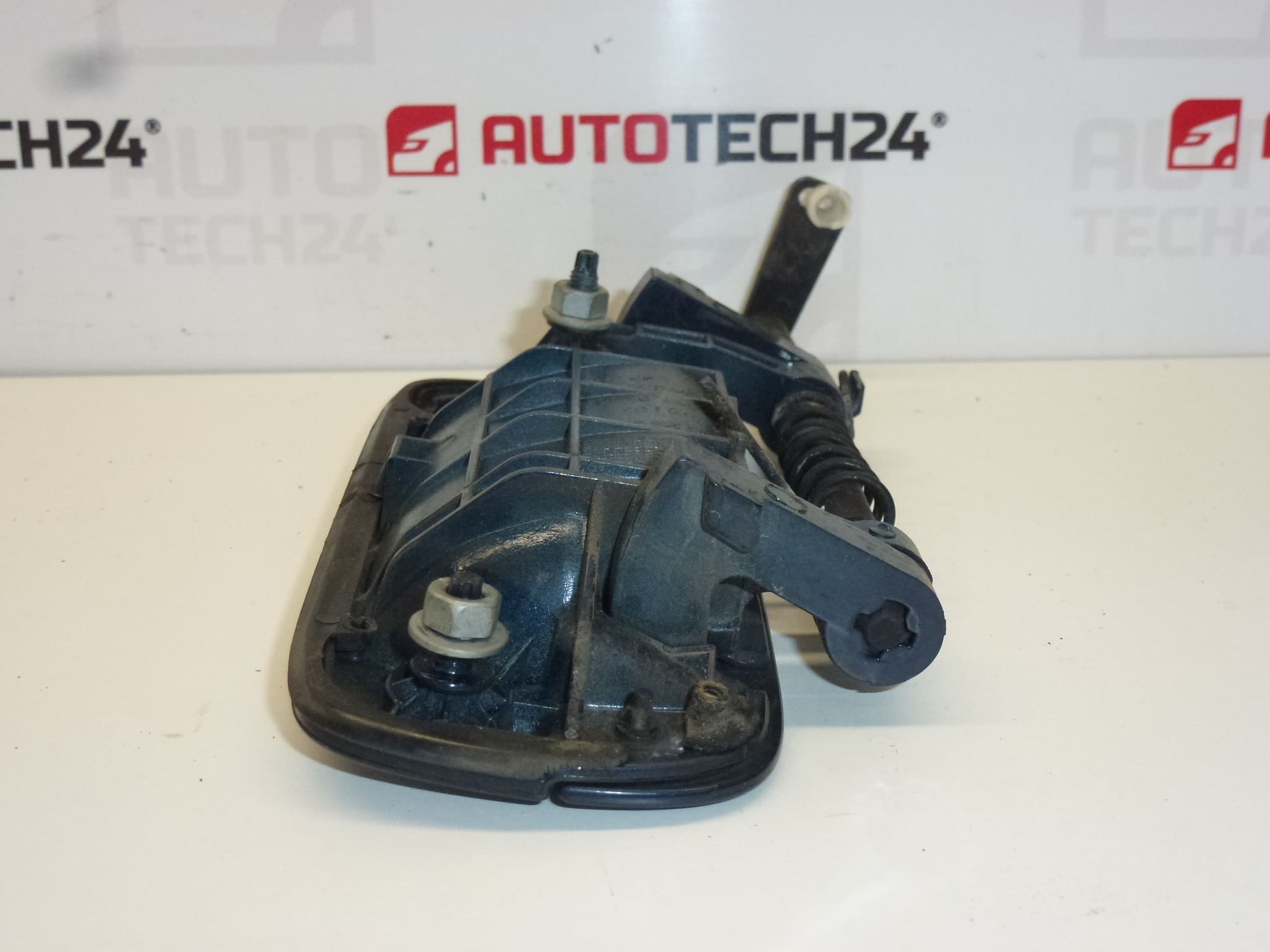 Bal első ajtó fogantyú Peugeot KMPD 9101H2 9621858877