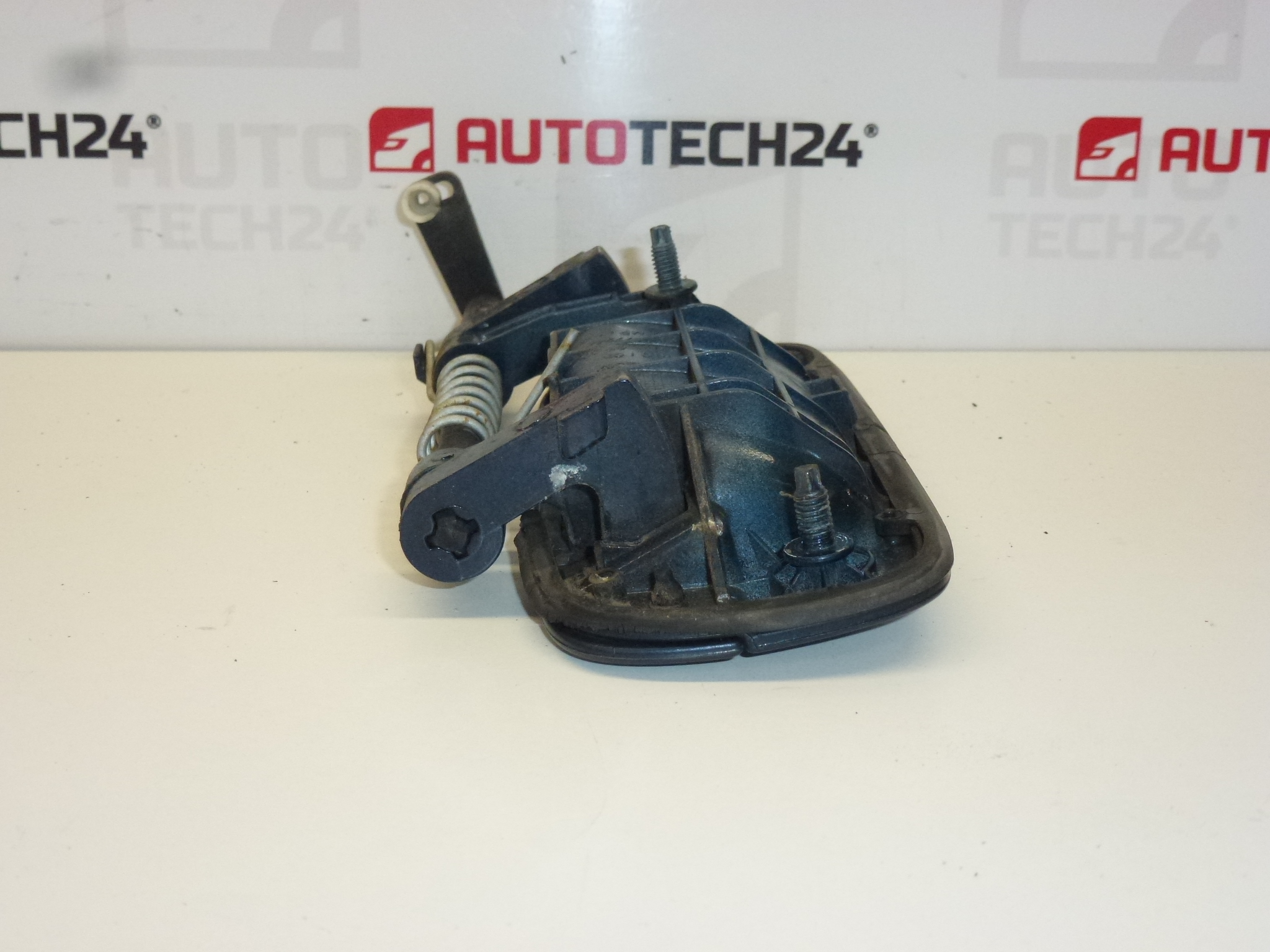 Jobb első ajtó fogantyú Peugeot KMPD 9101H3 9621858777