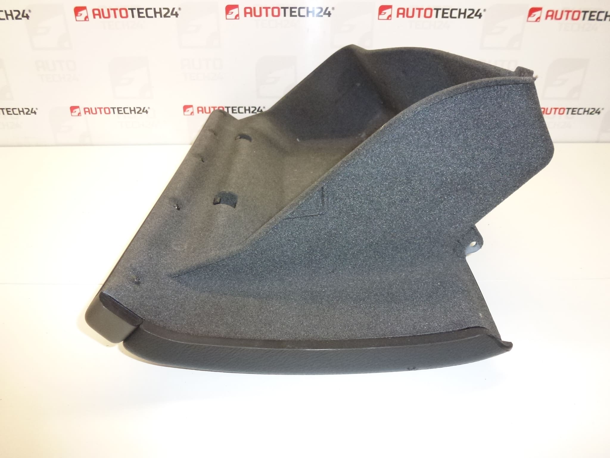 Peugeot 406 kesztyűtartó 9621714477 8220ML