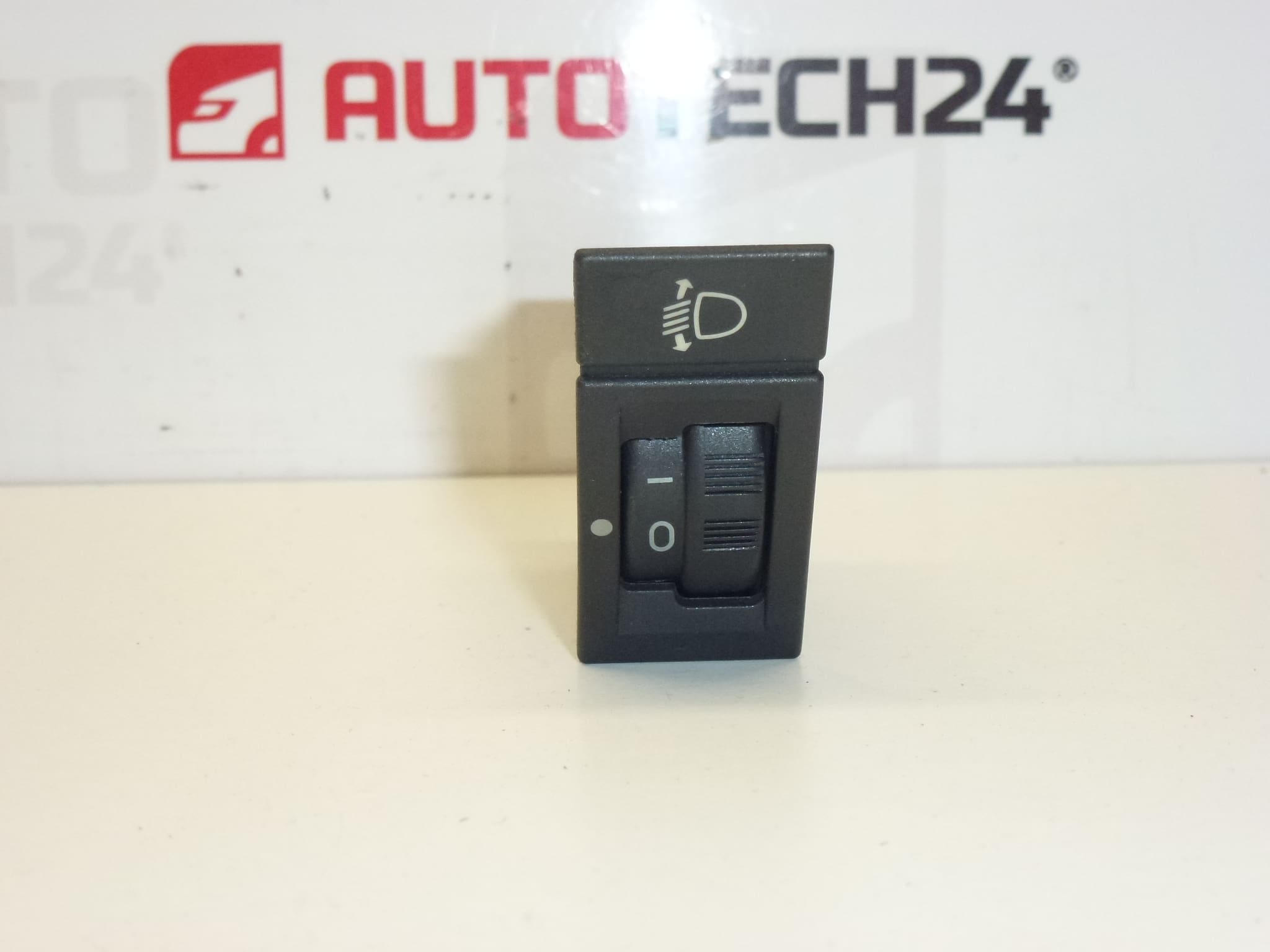 Citroën Peugeot 6552YN fénymagasság korrekciós vezérlő