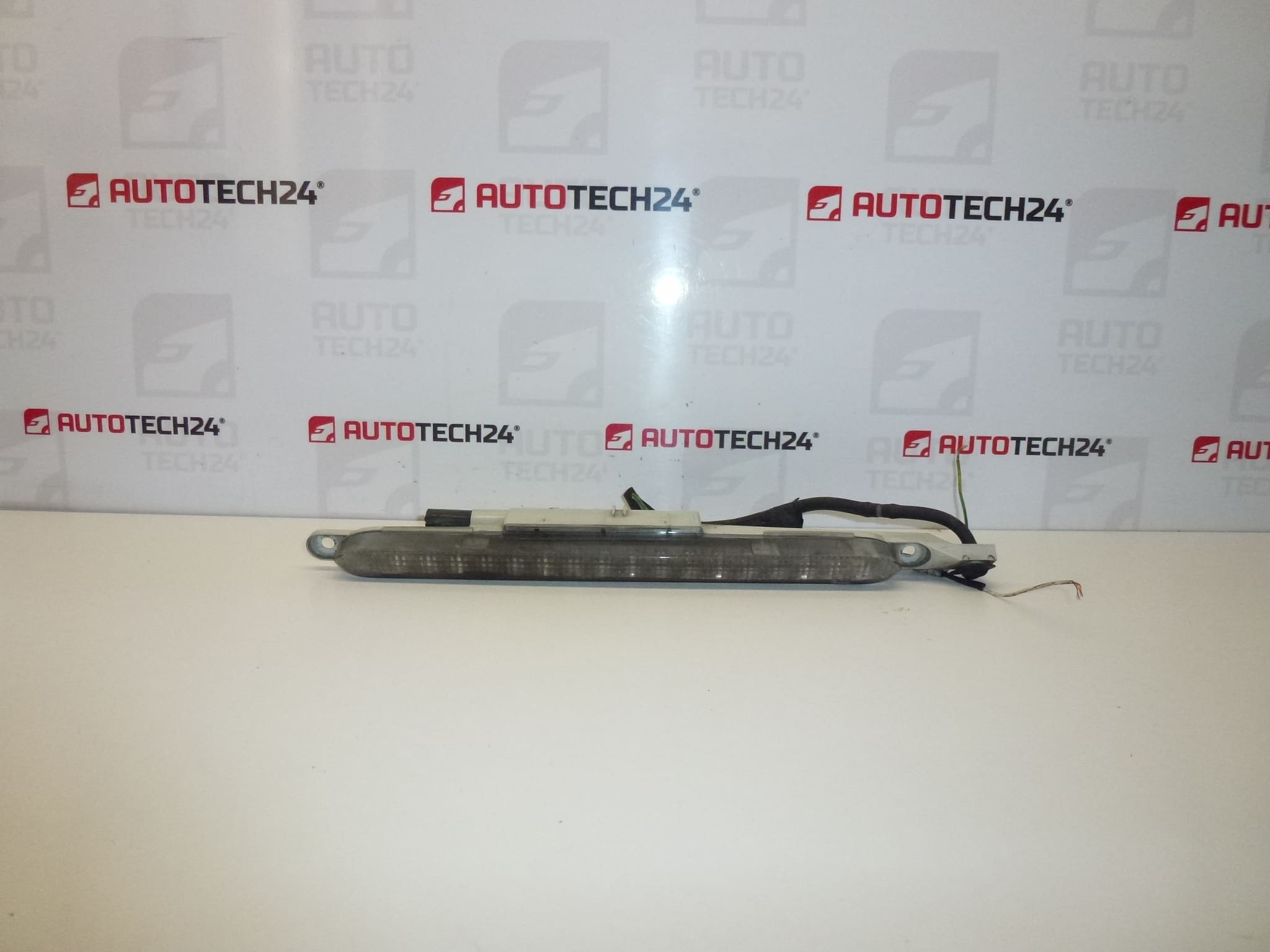 Harmadik féklámpa Peugeot 406 Kombi 962300938 6350H4