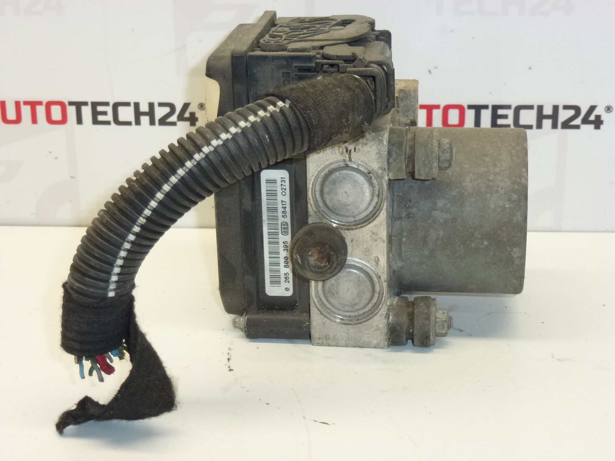 ABS szivattyú + vezetékek Citroën C4 Peugeot 307 9657352780 4541J1