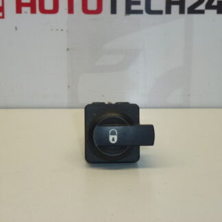 Citroën C4 központi zár vezérlő 96476626XT 6554LF