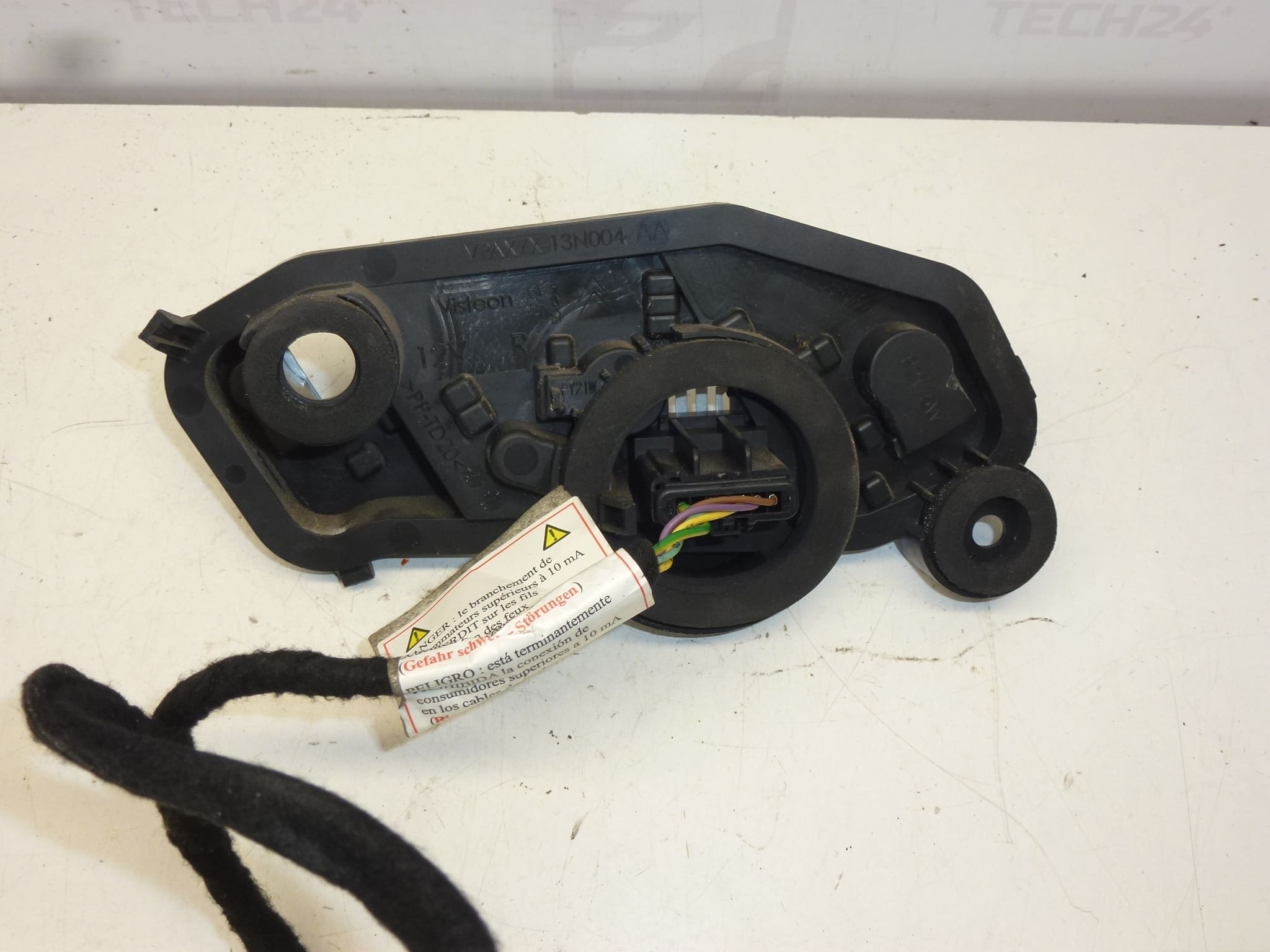 Hátsó Jobb Külső Fény Aljzat Citroën C5 X7 Sedan 6350EW - Image 2