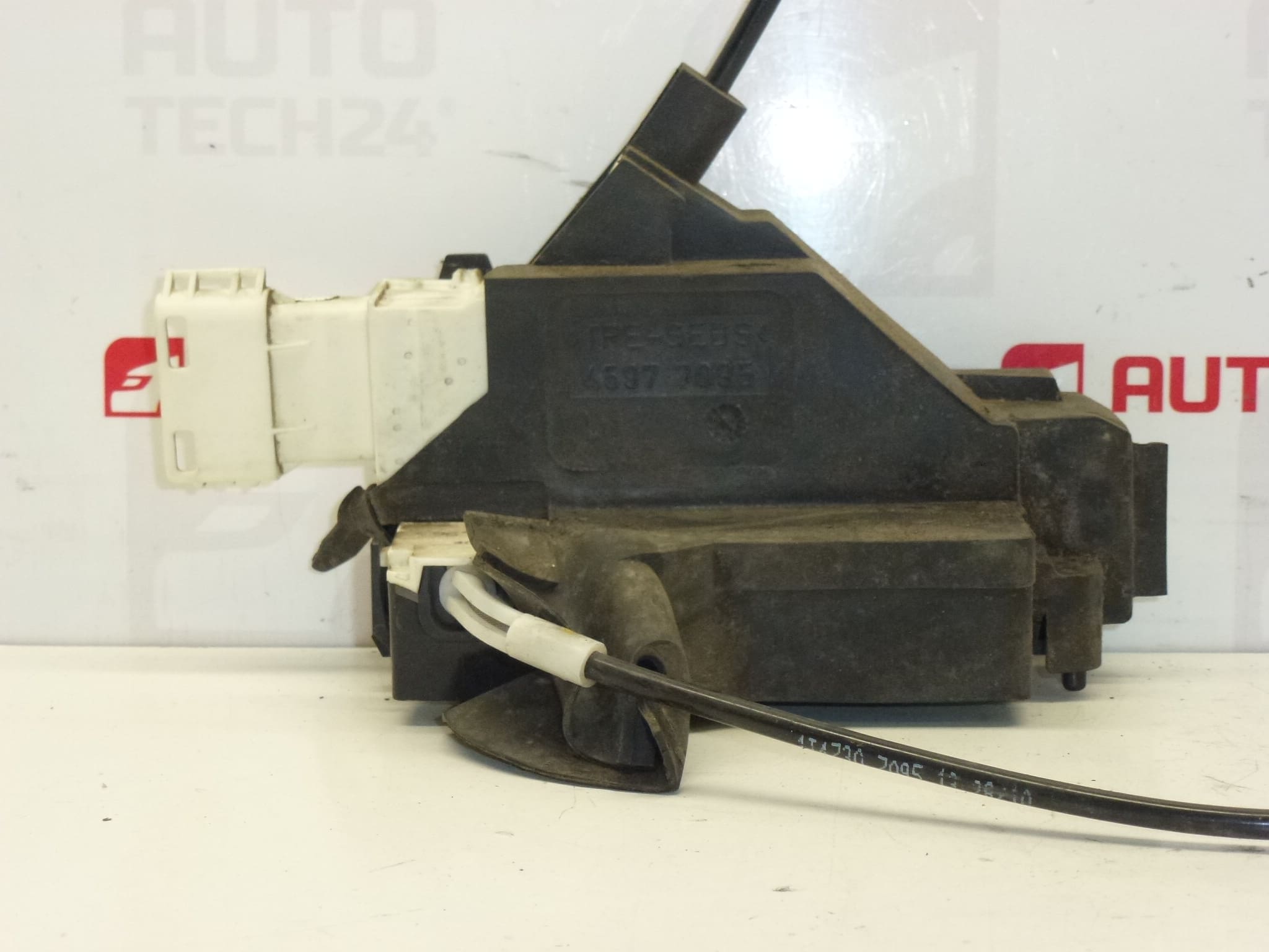 Peugeot 407 Bal Hátsó Ajtó Elektromos Zár 9686691980 9137Q7 - Image 2