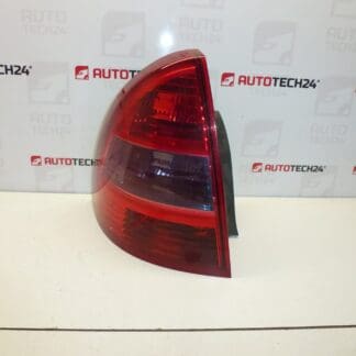 Bal hátsó lámpa külső Citroën C5 II 89032697 6350V3
