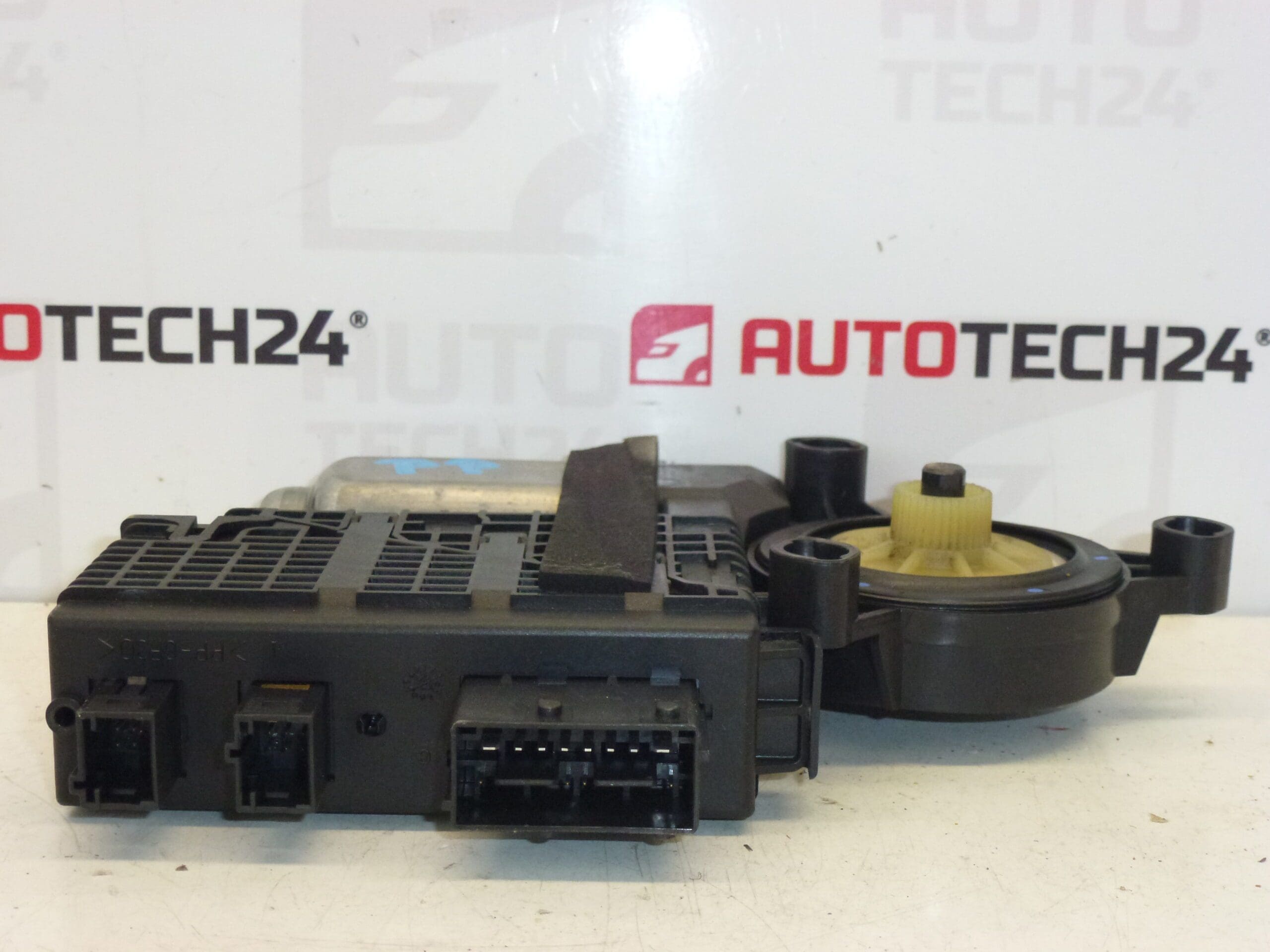 Jobb Első Ablakemelő Motor Citroën C4 Picasso 9682495580 - Image 2