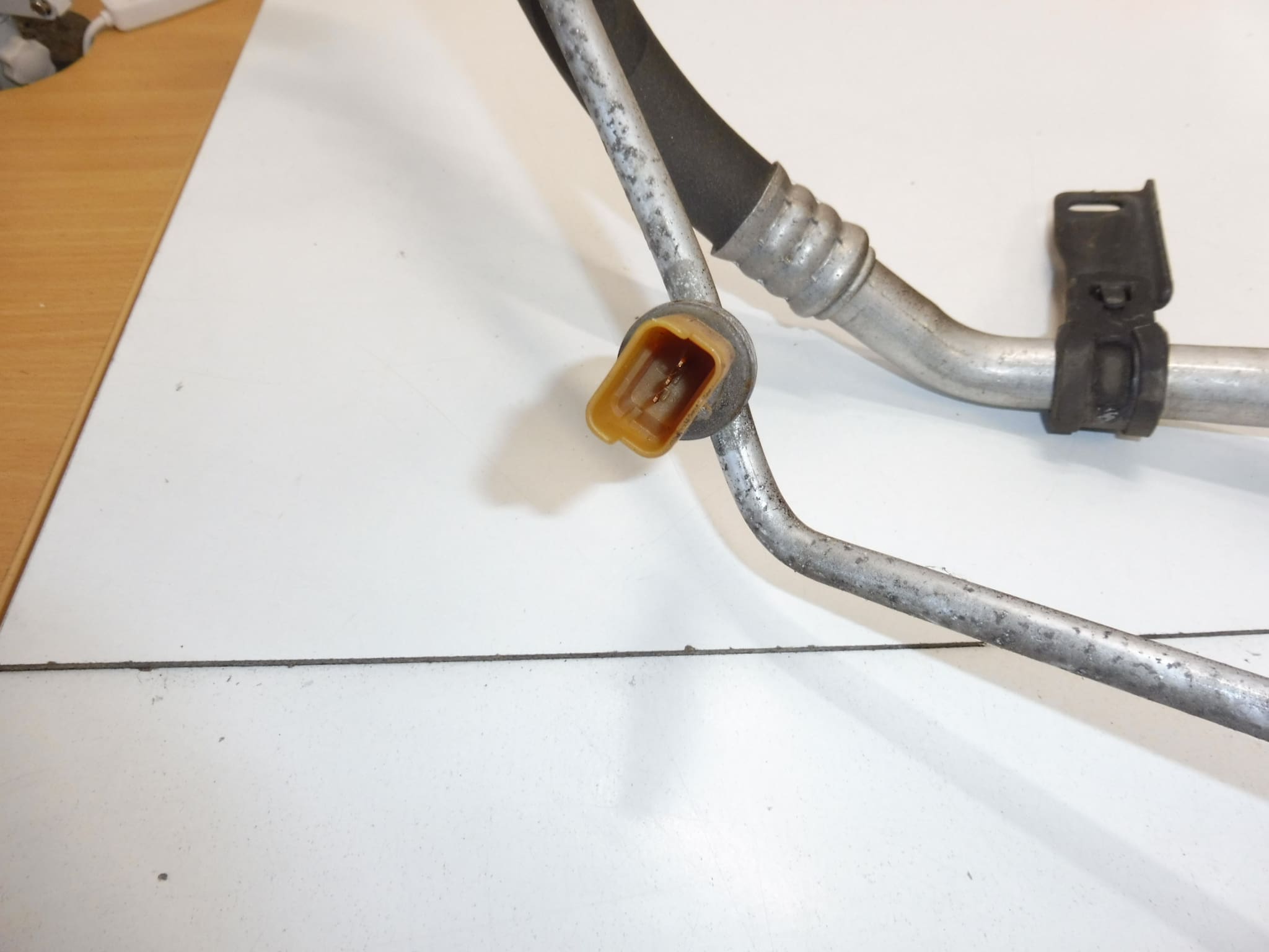 Klíma Cső Citroën C-ELYSEE Peugeot 301 9674395180 - Image 2